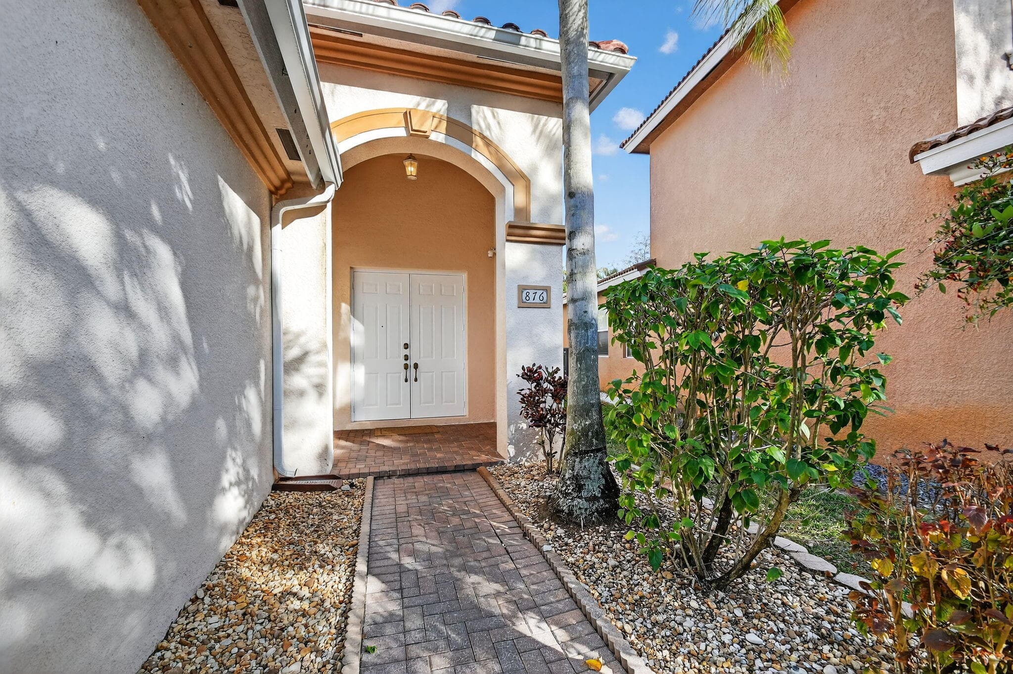876 Gazetta Way, West Palm Beach, FL 33413 4