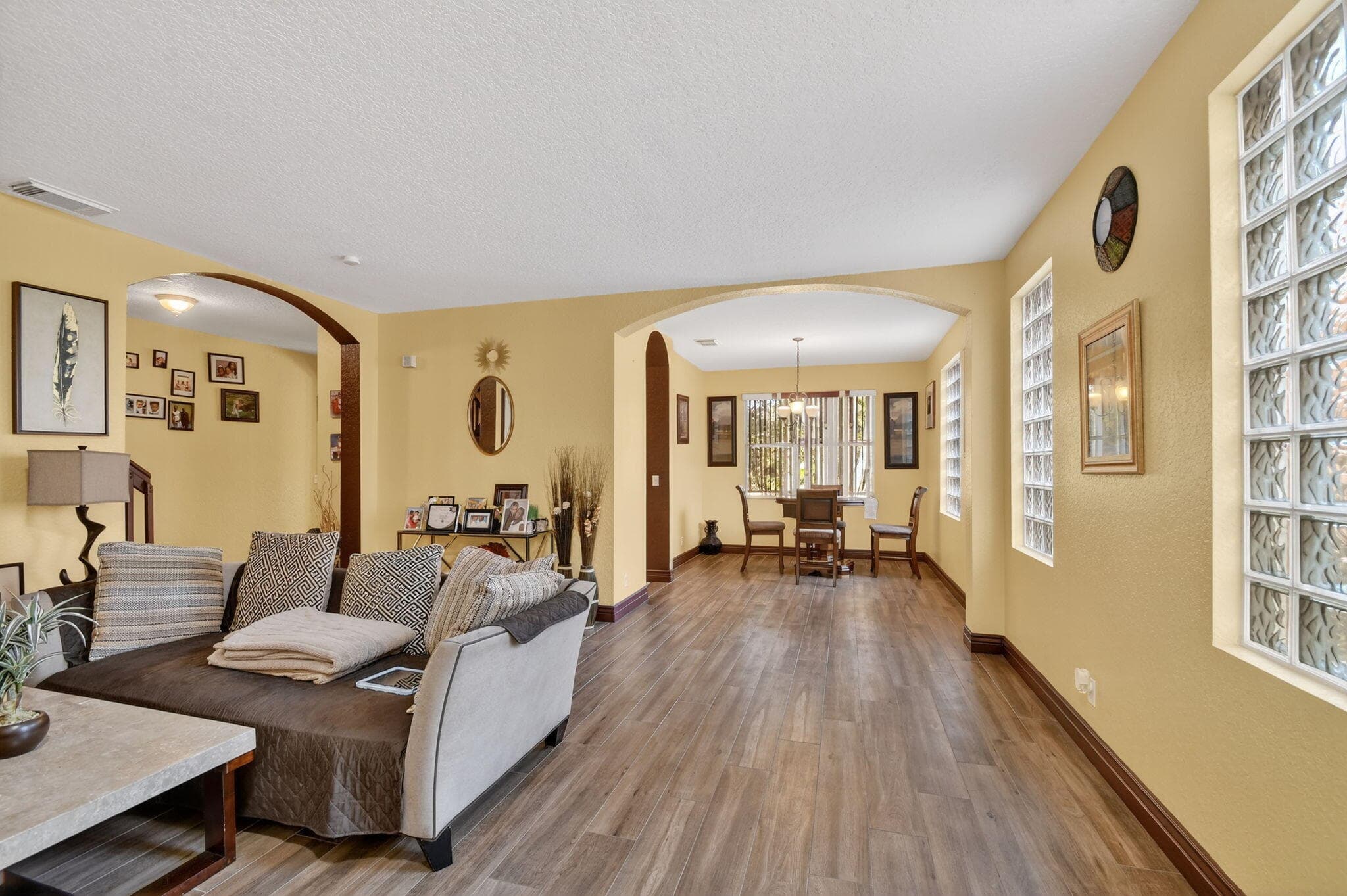 876 Gazetta Way, West Palm Beach, FL 33413 8