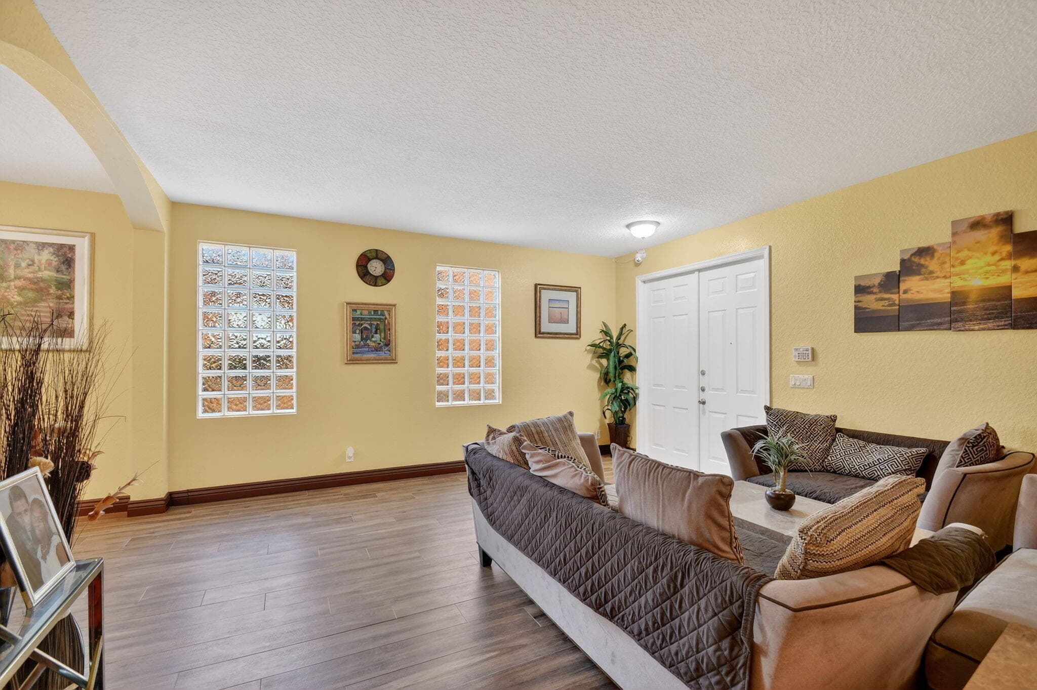876 Gazetta Way, West Palm Beach, FL 33413 9