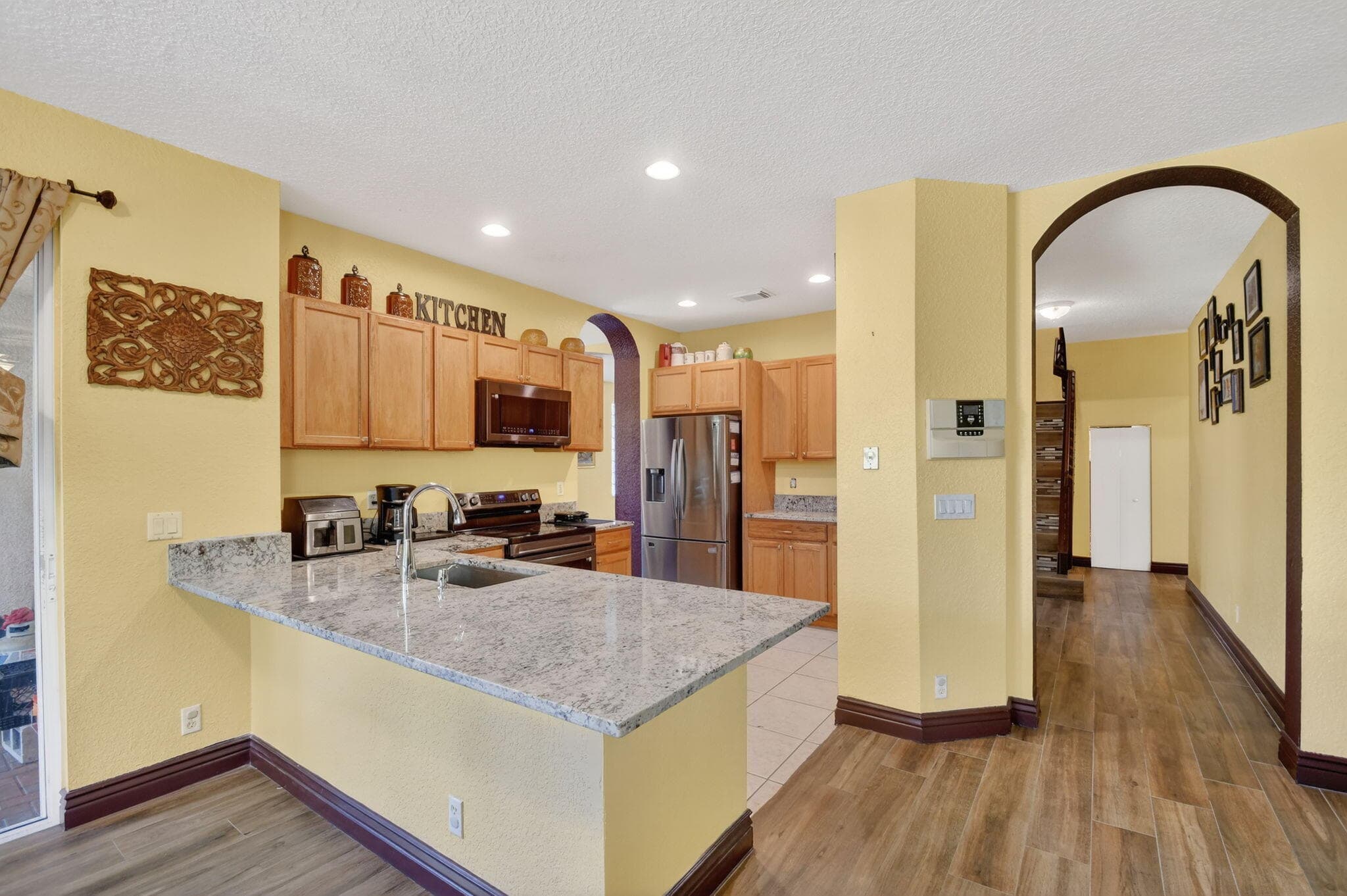 876 Gazetta Way, West Palm Beach, FL 33413 16
