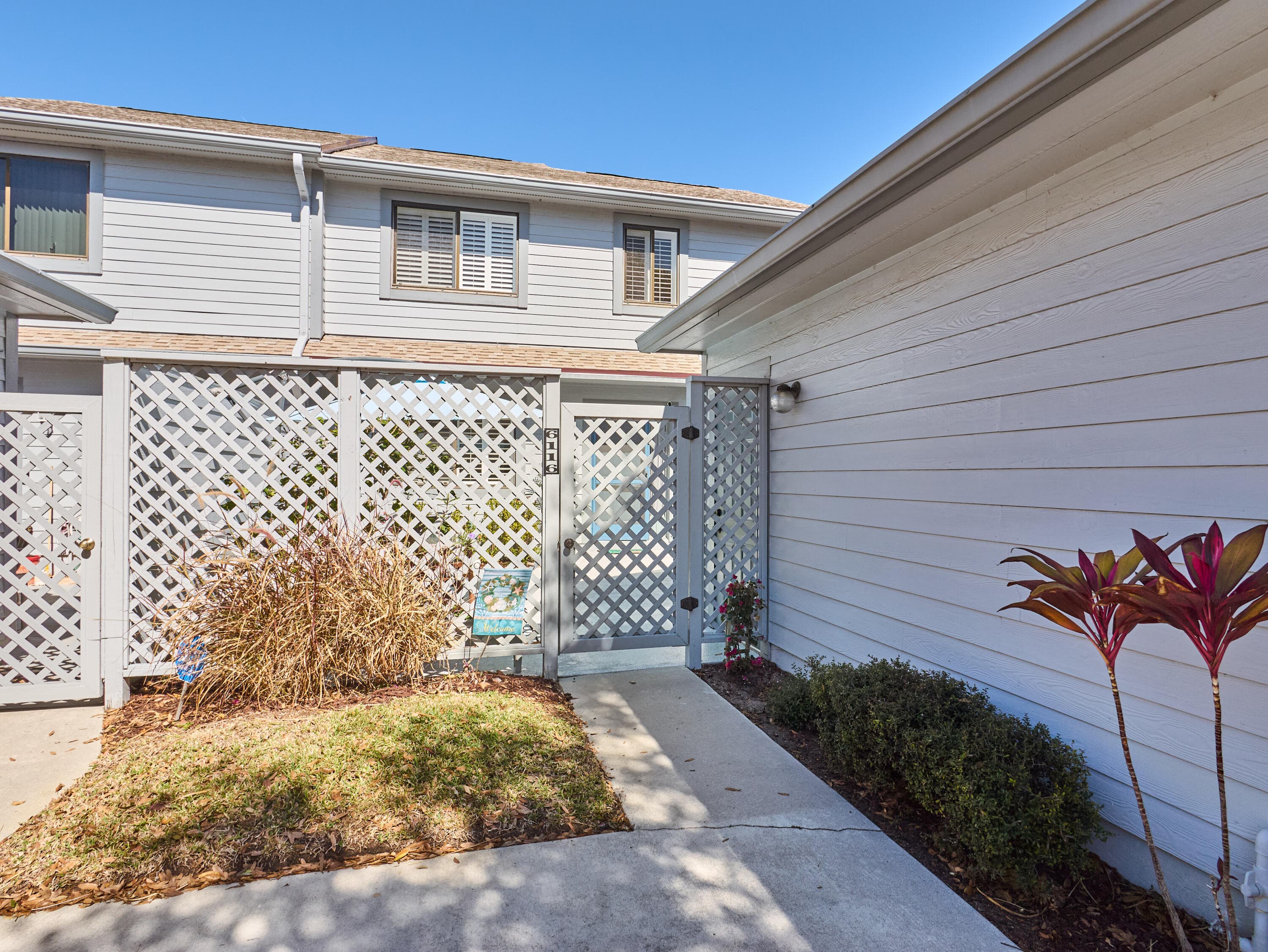 6116 SE Georgetown Place, Hobe Sound, FL 33455 3