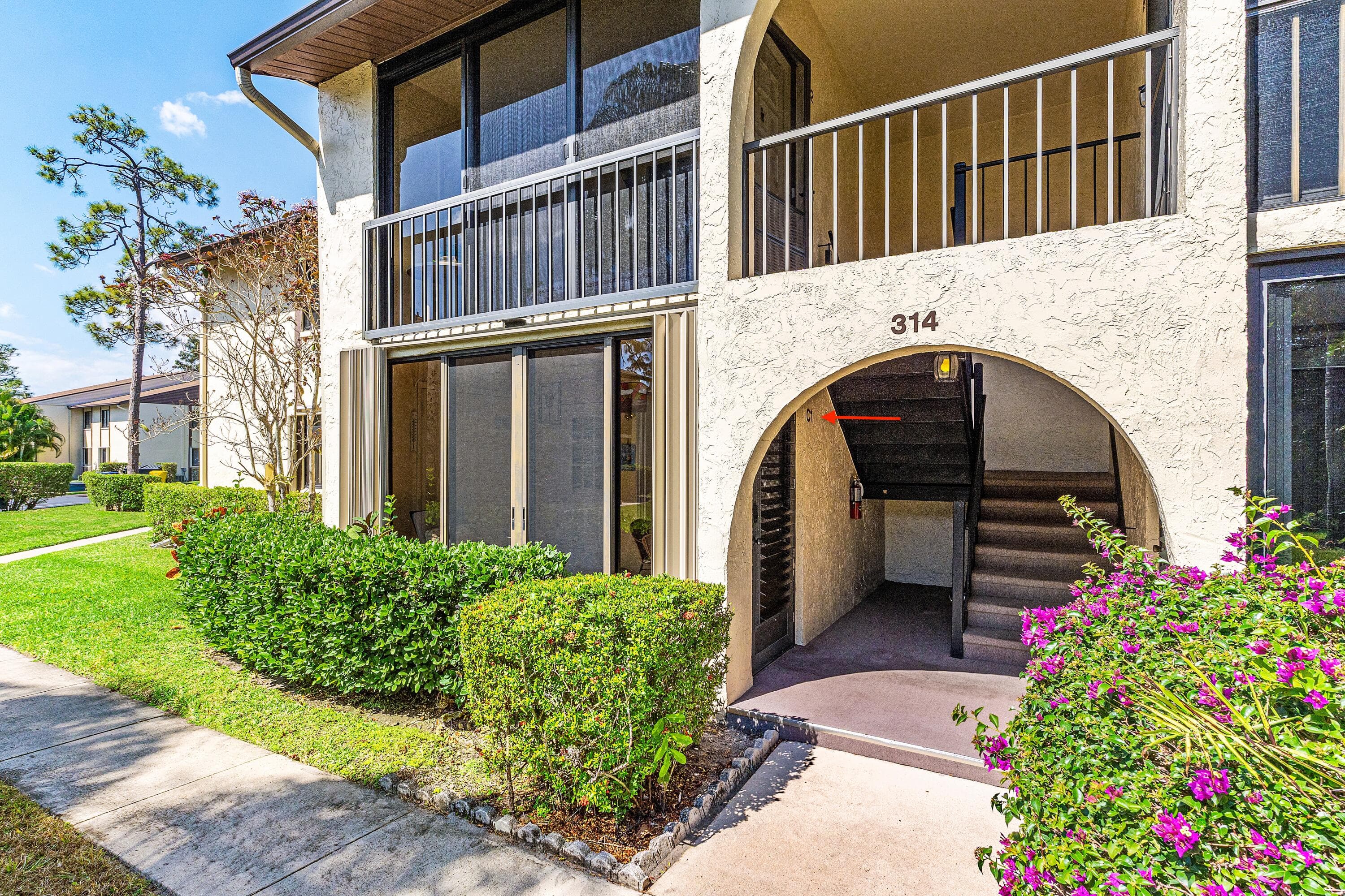 314 Knotty Pine Circle C-1, Greenacres, FL 33463 2
