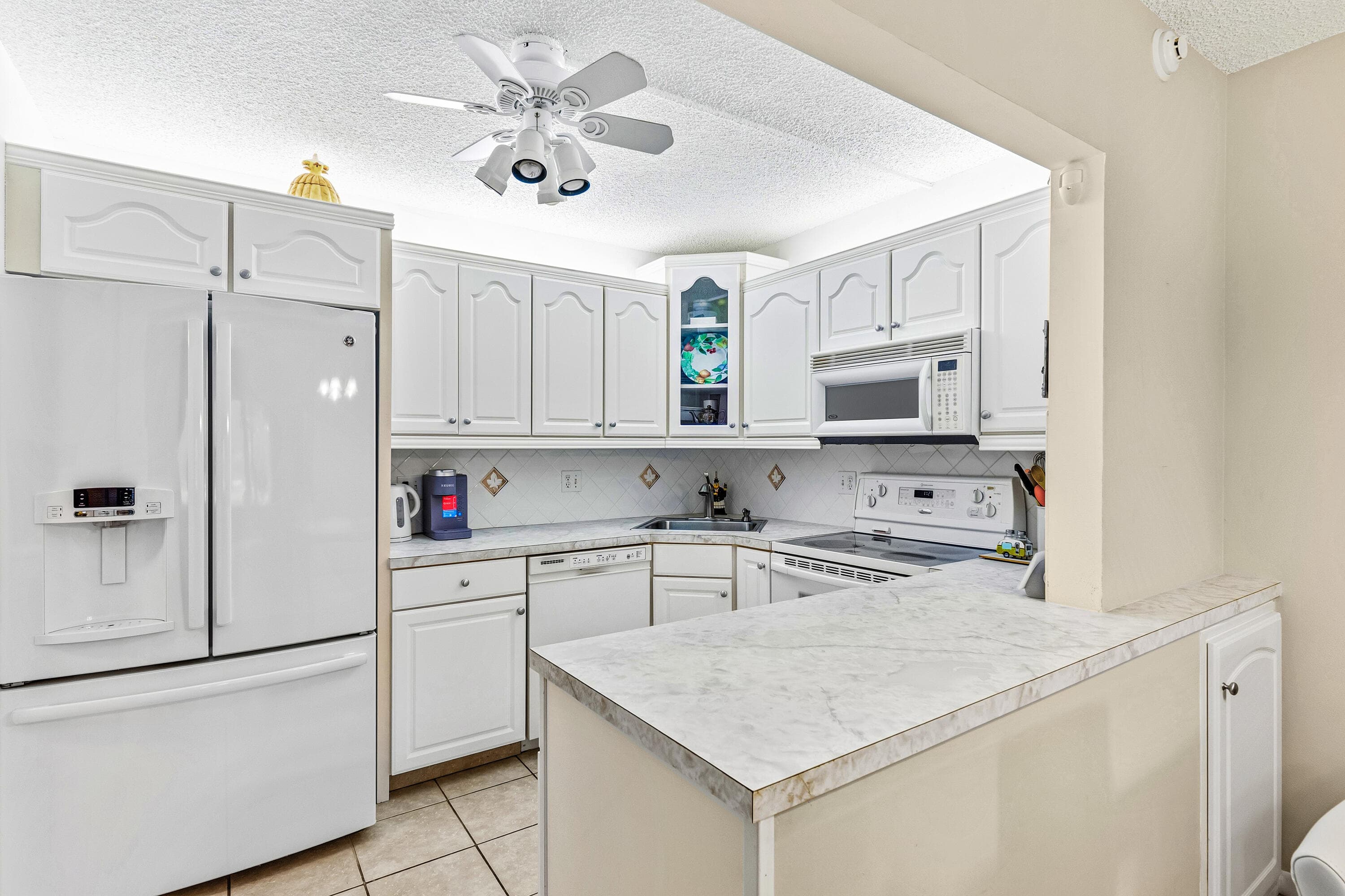 314 Knotty Pine Circle C-1, Greenacres, FL 33463 4