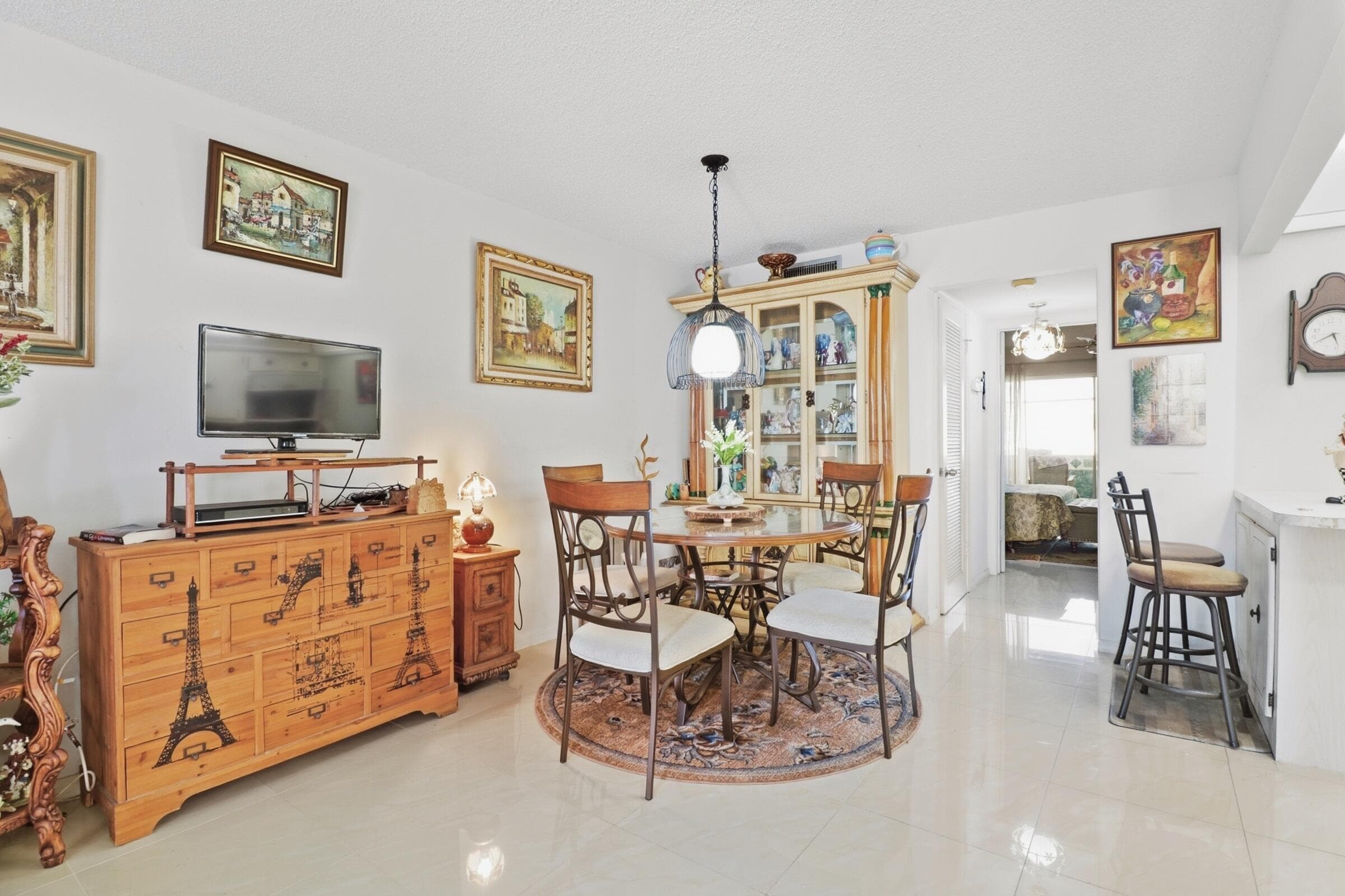 307 Wellington A, West Palm Beach, FL 33417 4