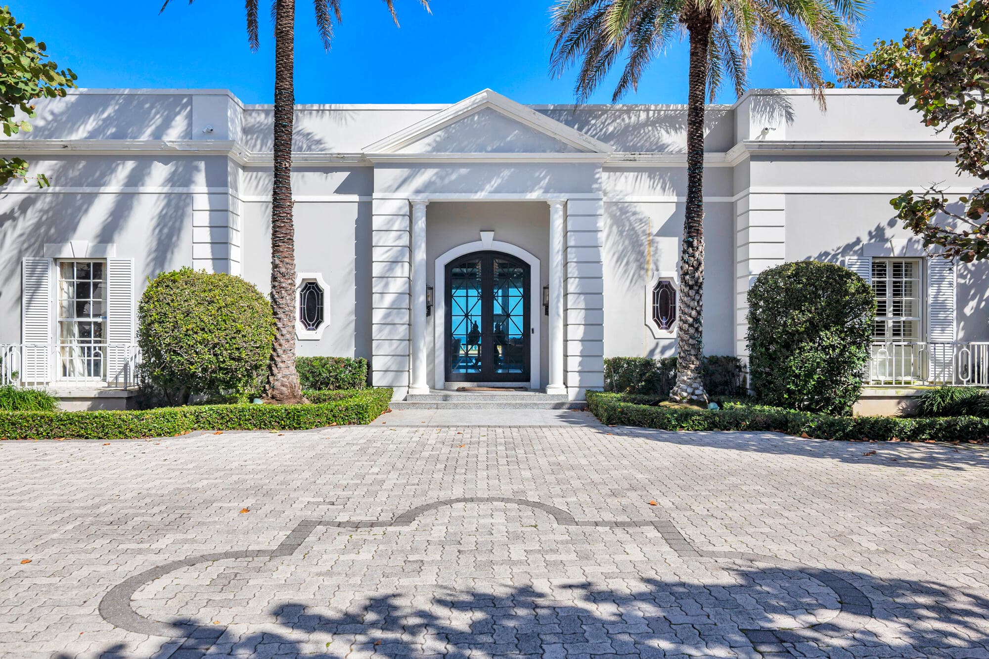 5 Via Los Incas, Palm Beach, FL 33480 4