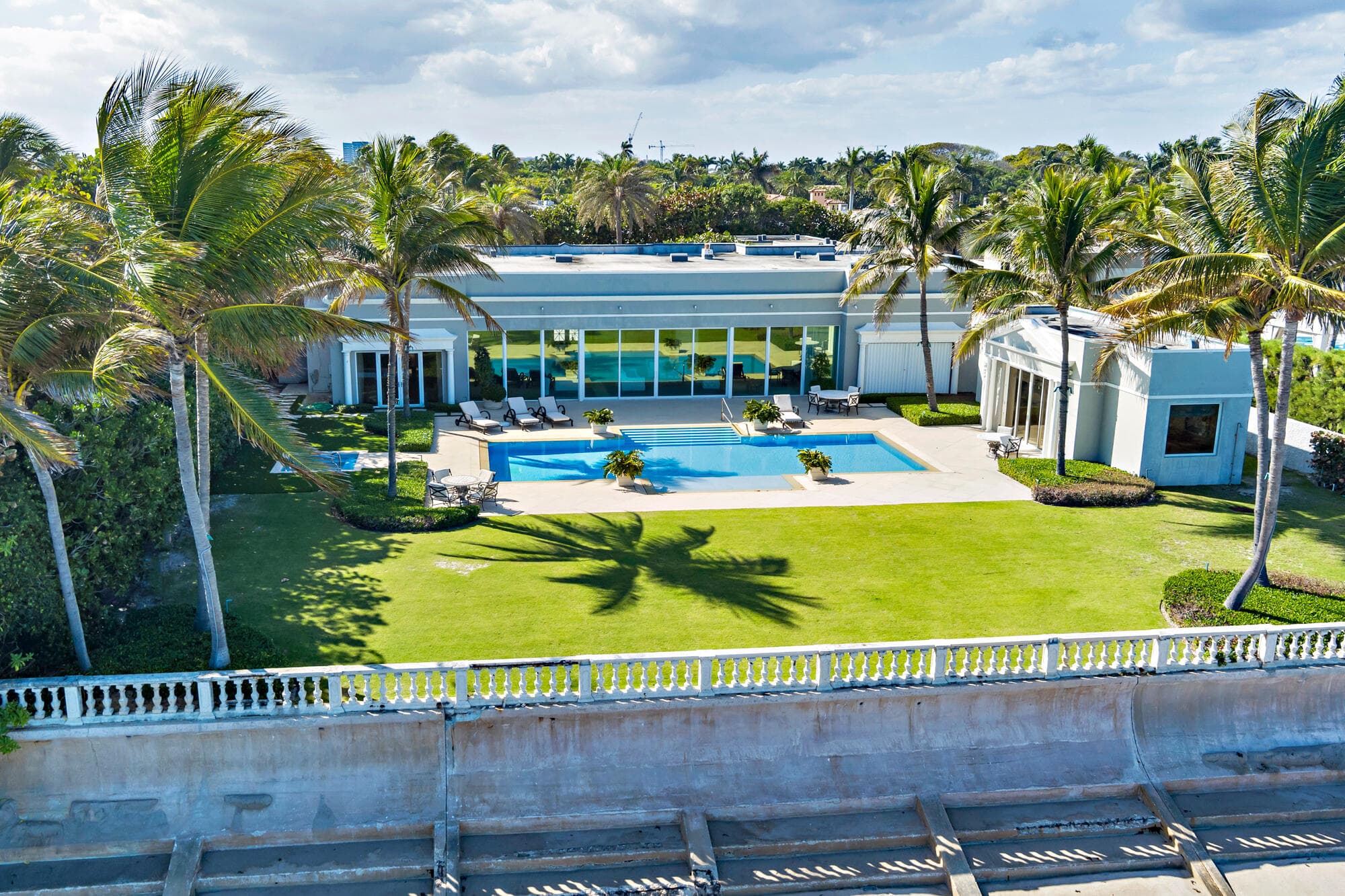 5 Via Los Incas, Palm Beach, FL 33480 17