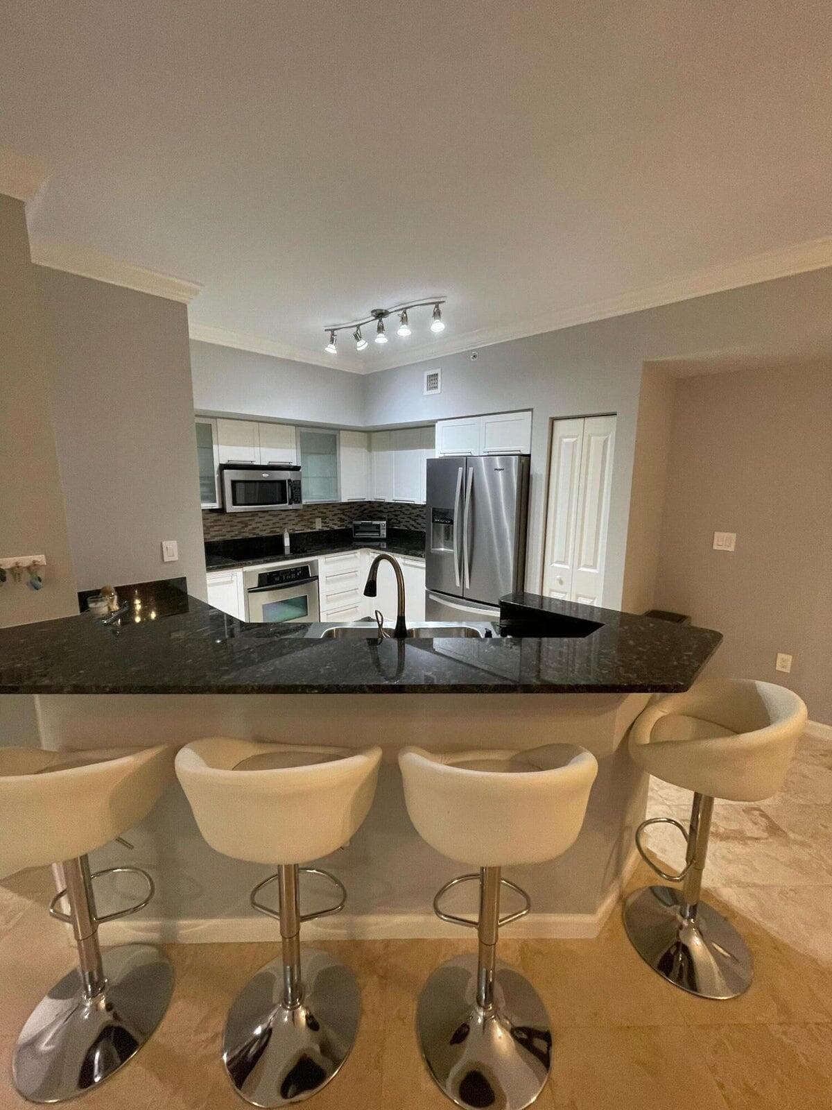 225 NE 1st Street 203, Delray Beach, FL 33444 4