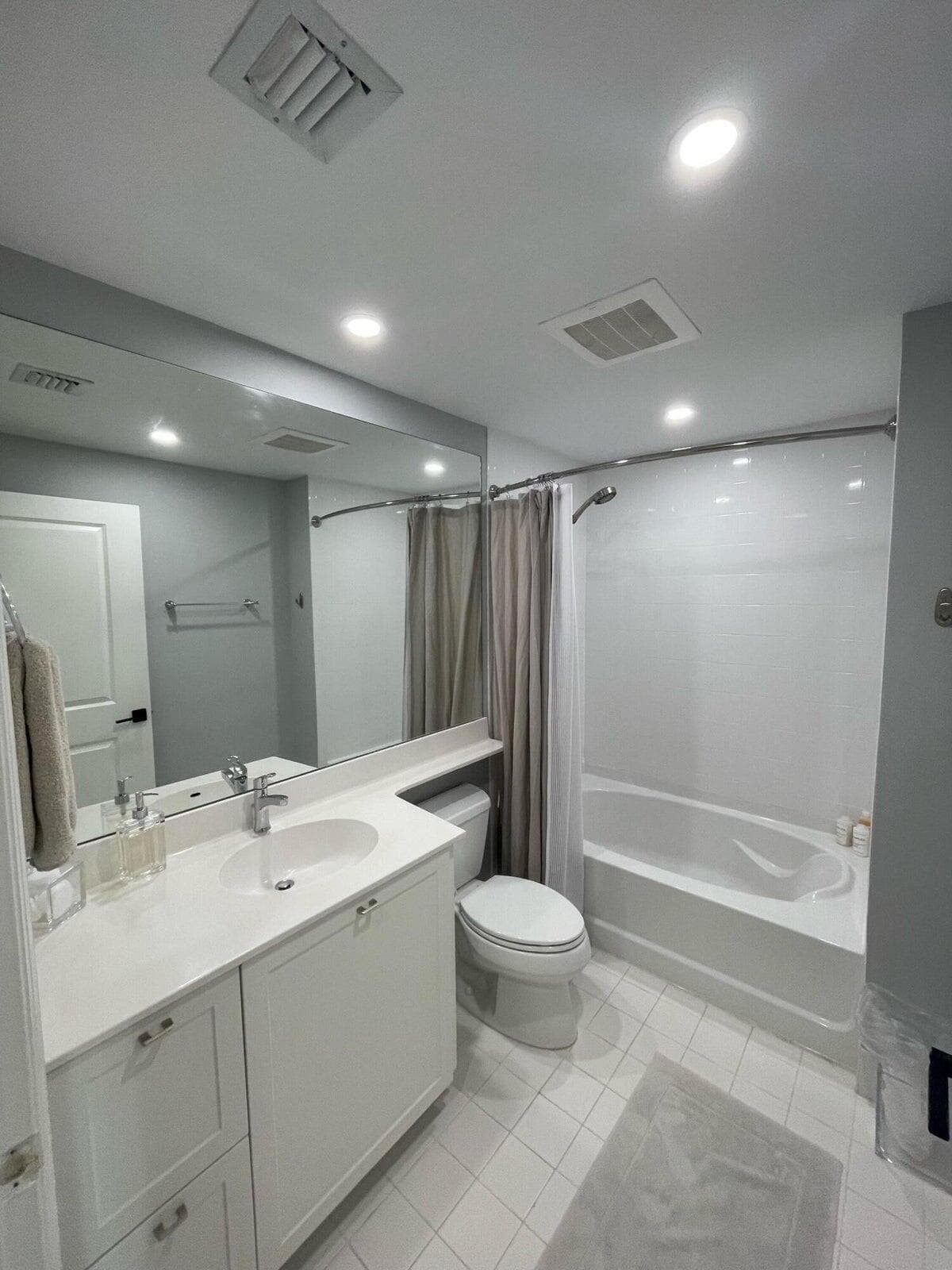 225 NE 1st Street 203, Delray Beach, FL 33444 9
