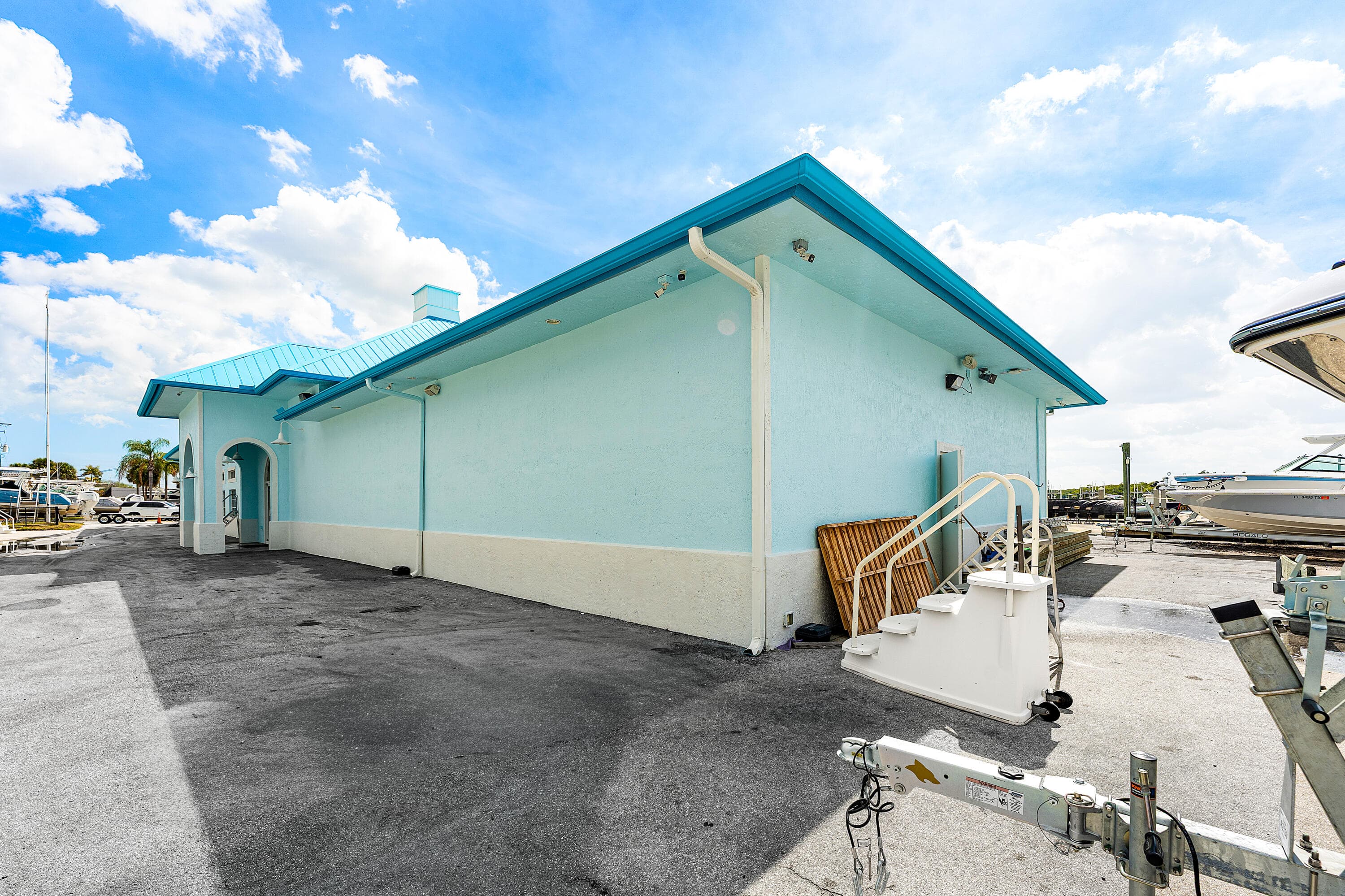 250 SW Monterey Road, Stuart, FL 34994 4