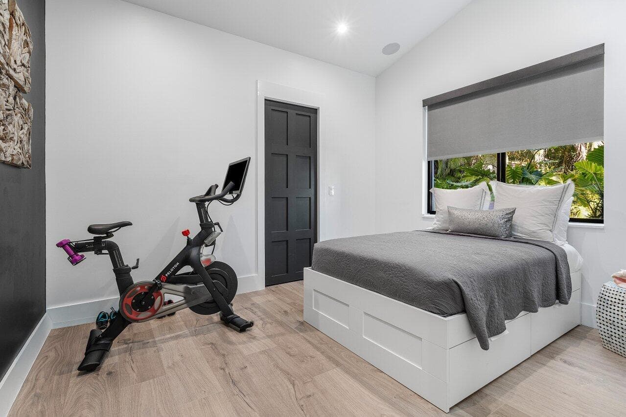 3746 NW 53rd Street, Boca Raton, FL 33496 25