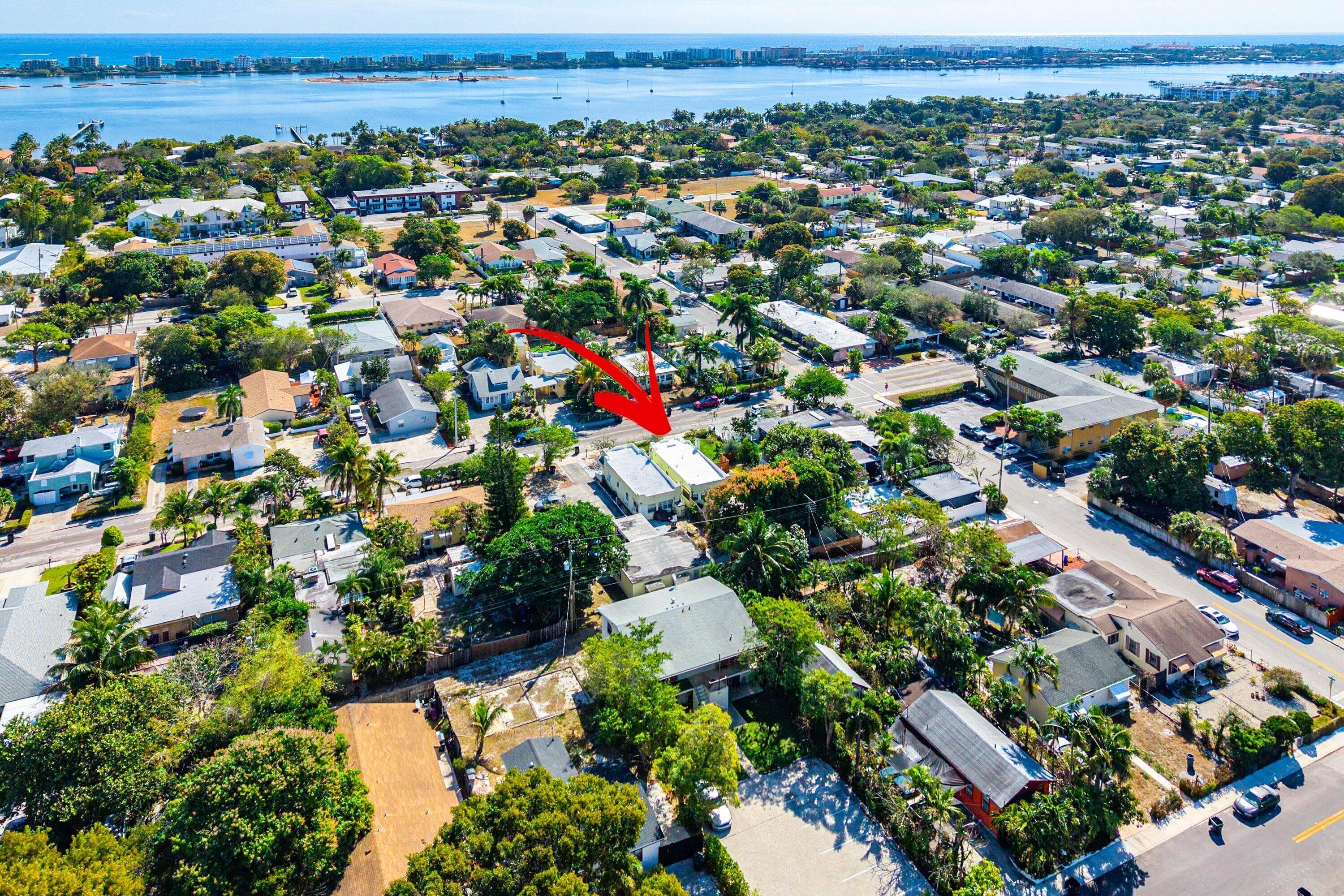 921 S M Street, Lake Worth Beach, FL 33460 25