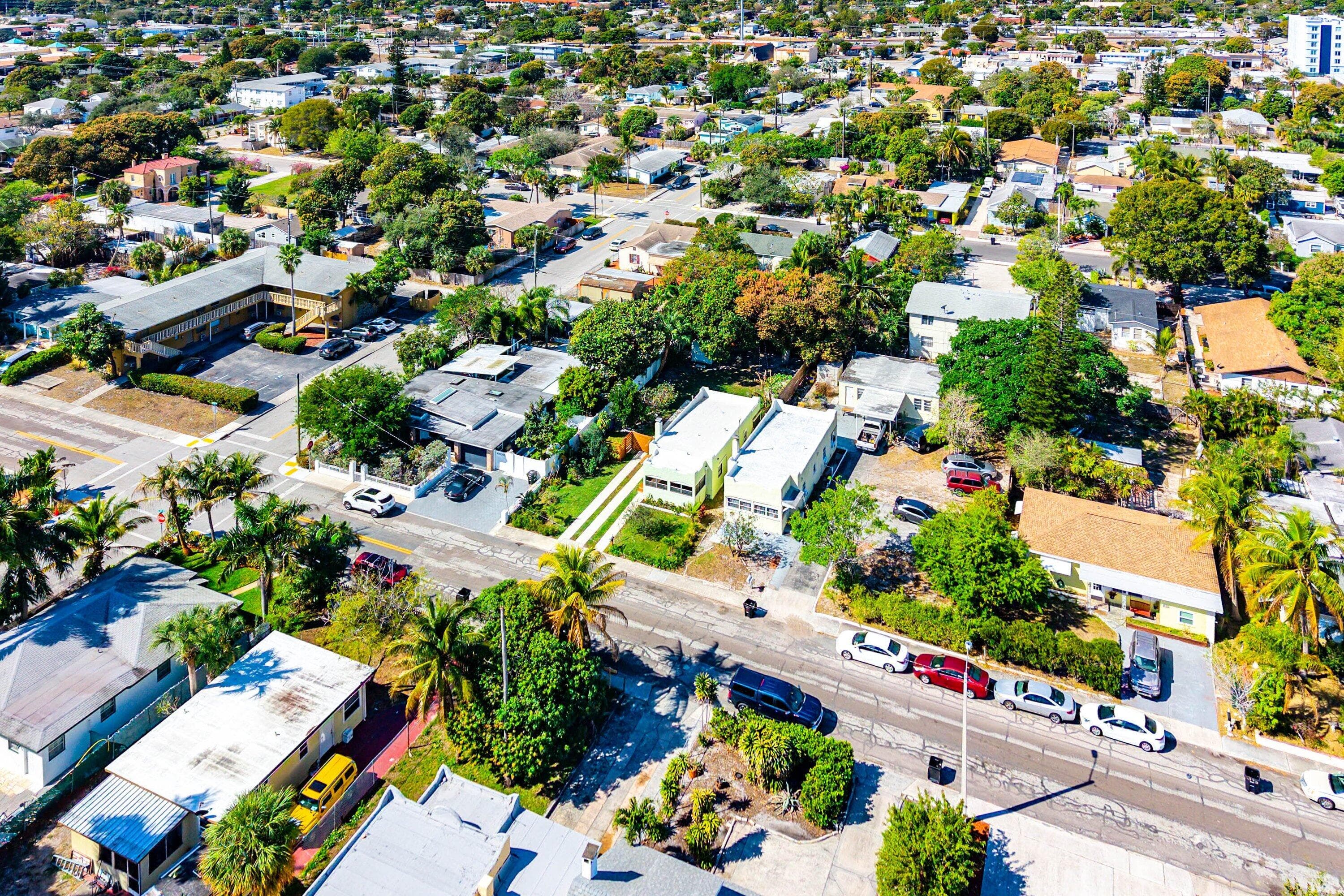 921 S M Street, Lake Worth Beach, FL 33460 23