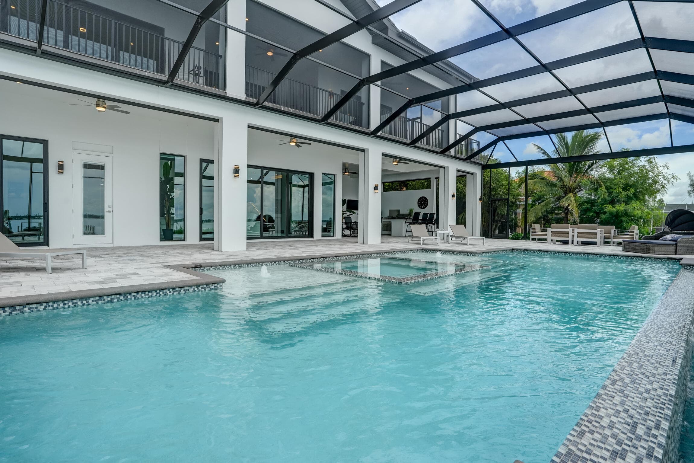 6390 River Club Court, North Fort Myers, FL 33917 102