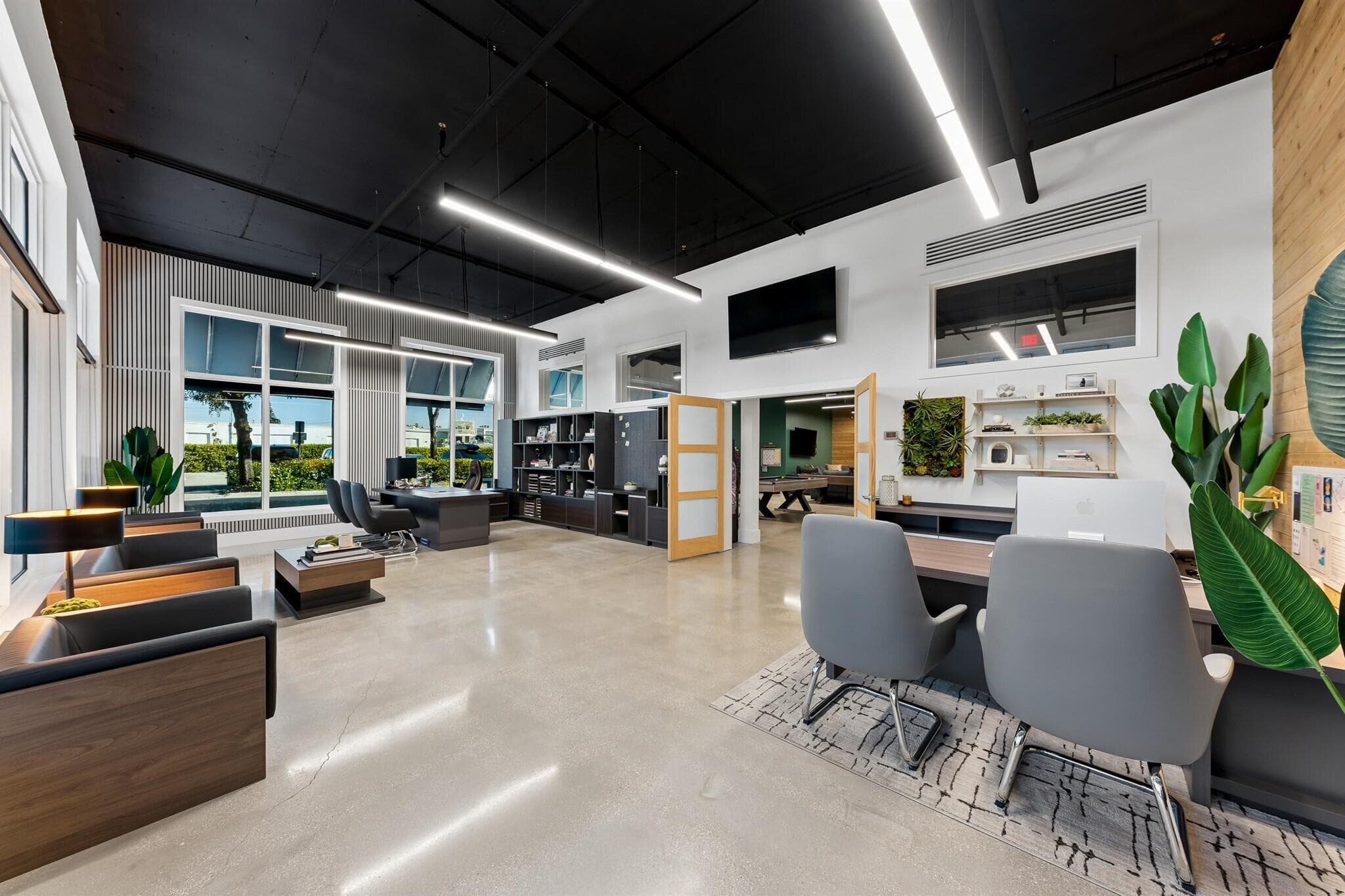 826 N Dixie Highway 1, Lantana, FL 33462 4