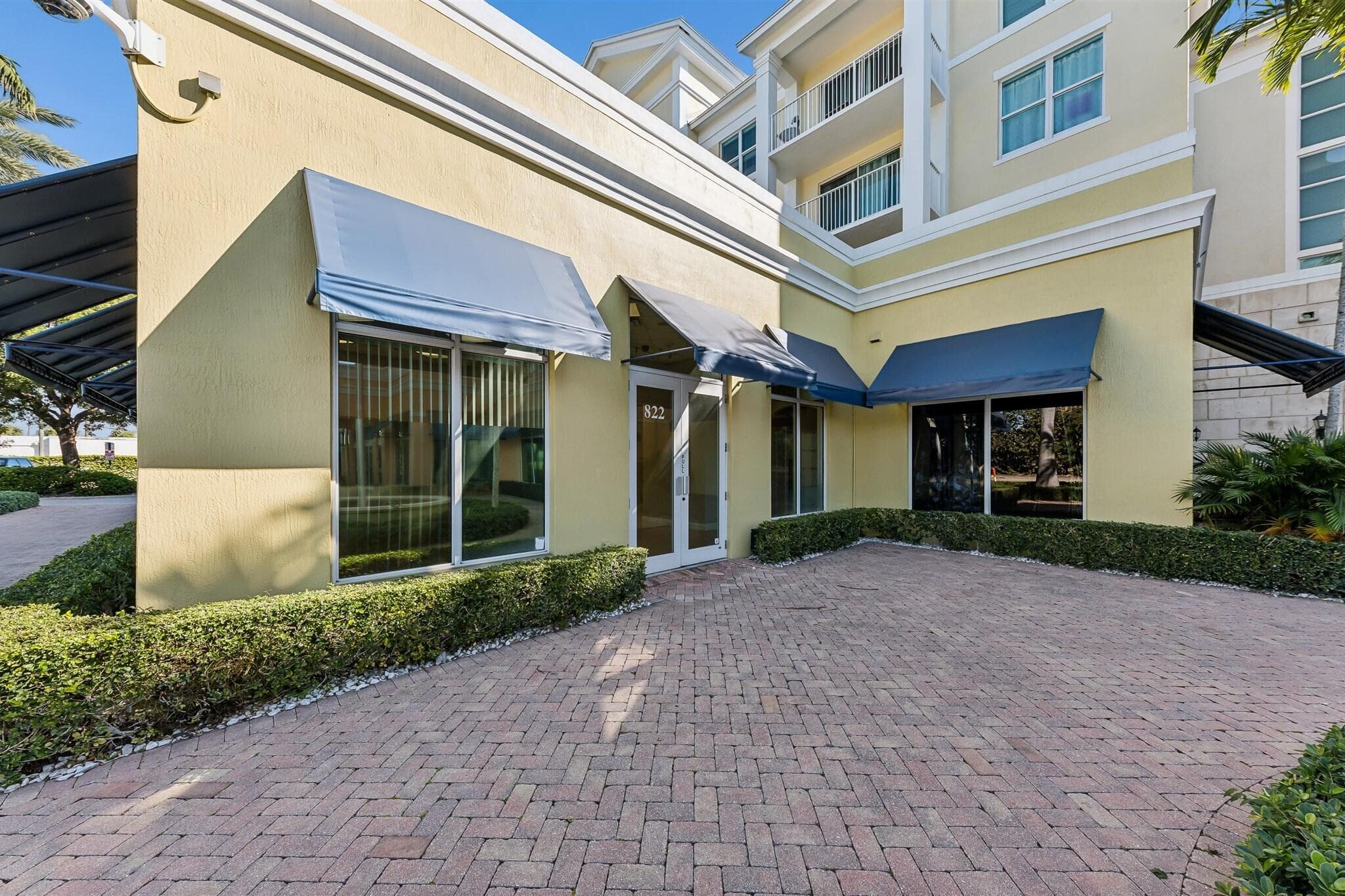 826 N Dixie Highway 11-15, Lantana, FL 33462