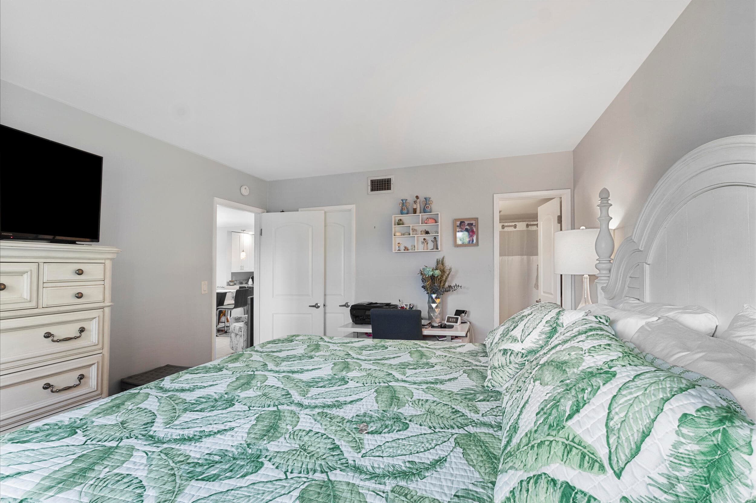 2350 NE 14th St Causeway 209, Pompano Beach, FL 33062 21