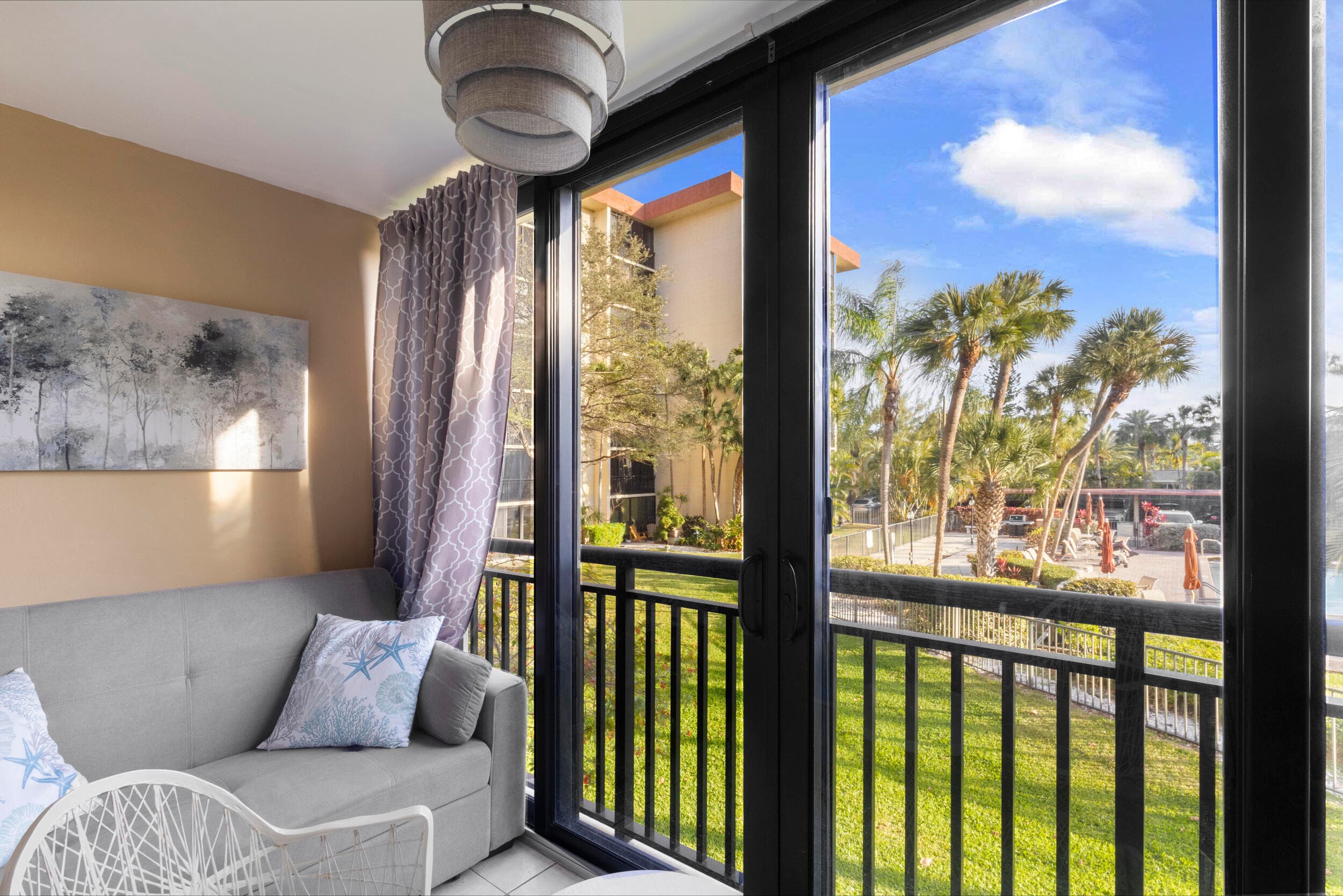 2350 NE 14th St Causeway 209, Pompano Beach, FL 33062 24