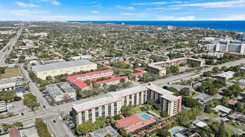 2350 NE 14th St Causeway 209, Pompano Beach, FL 33062 28