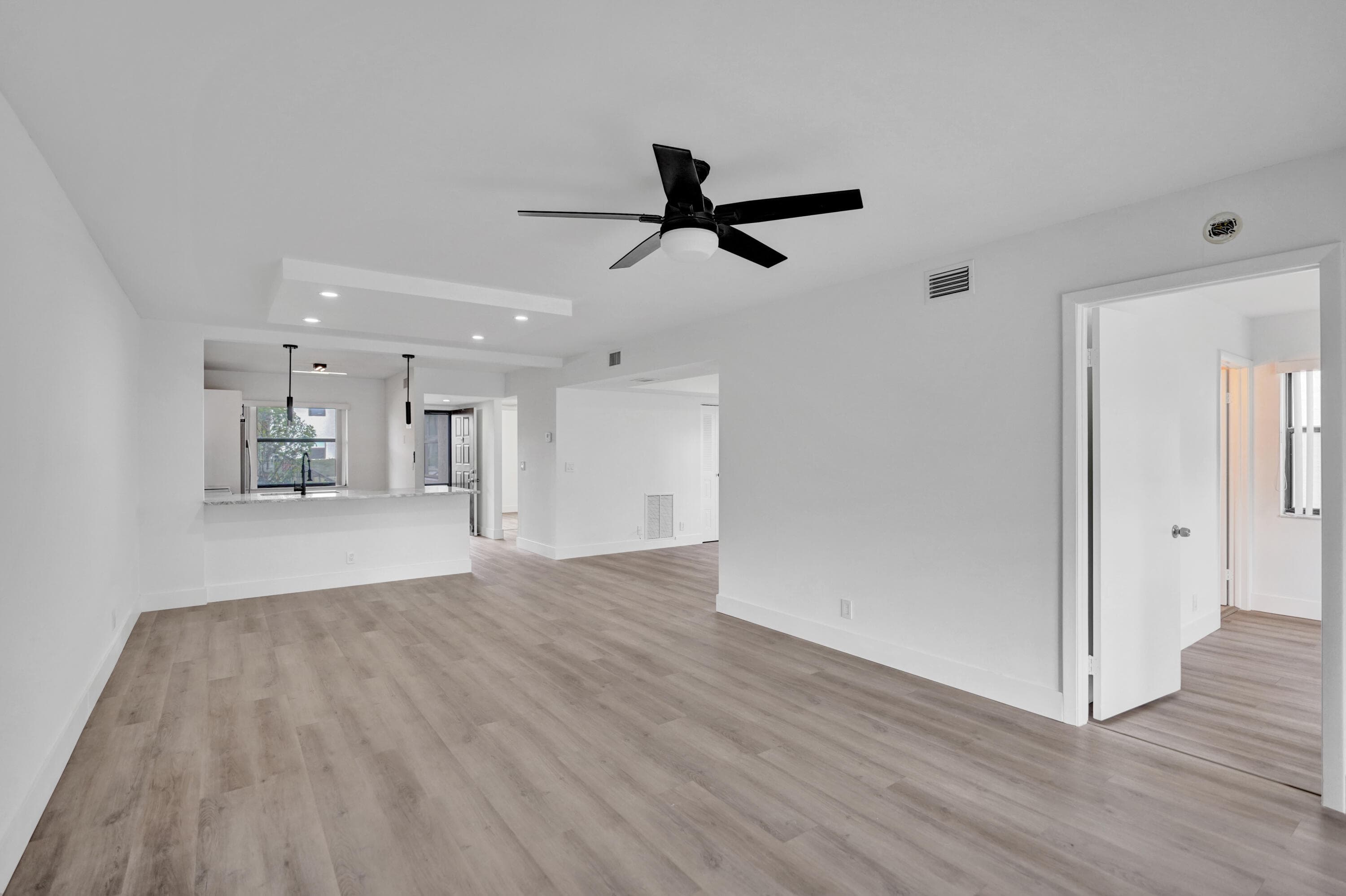 7674 Tahiti Lane 101, Lake Worth, FL 33467 28