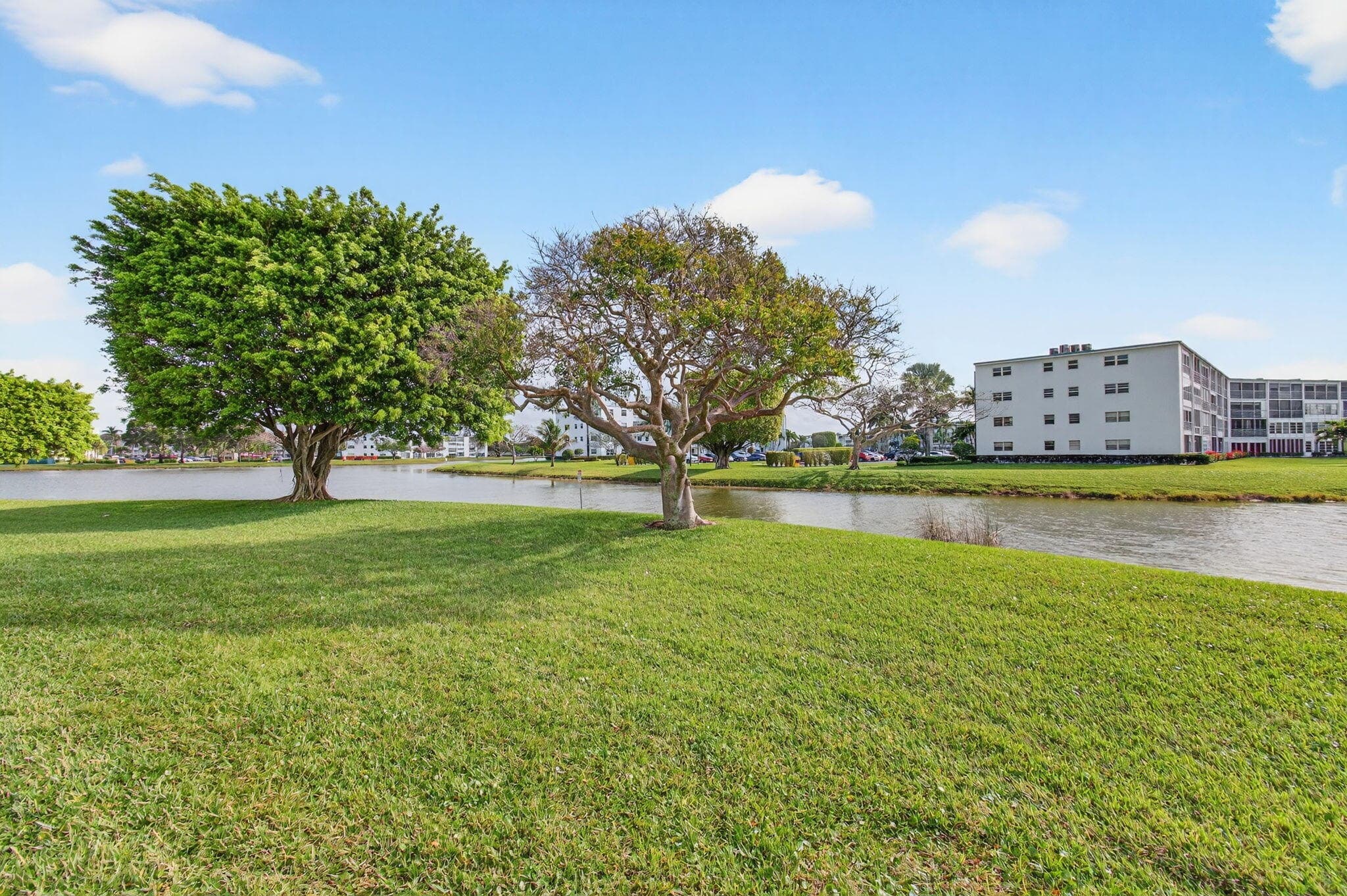 2035 Cornwall B, Boca Raton, FL 33434 35