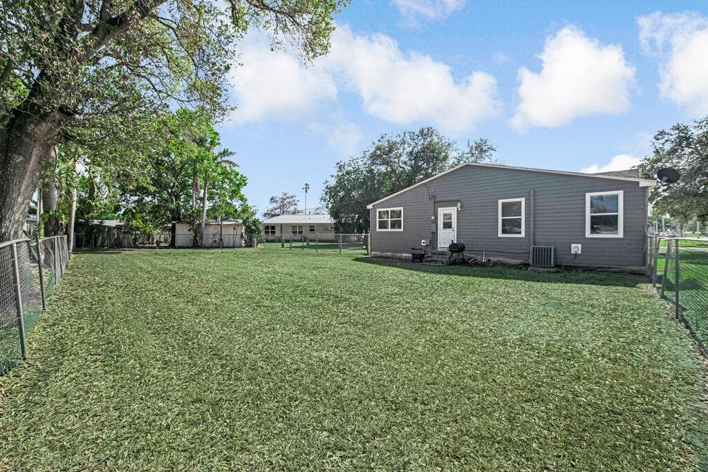 416 Deane Duff Street, Clewiston, FL 33440 41