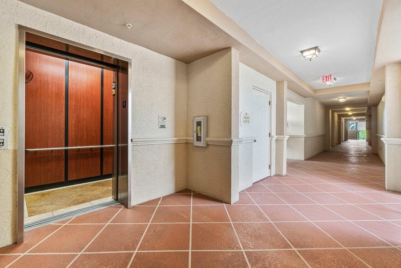 1302 Tuscany Way, Boynton Beach, FL 33435 7