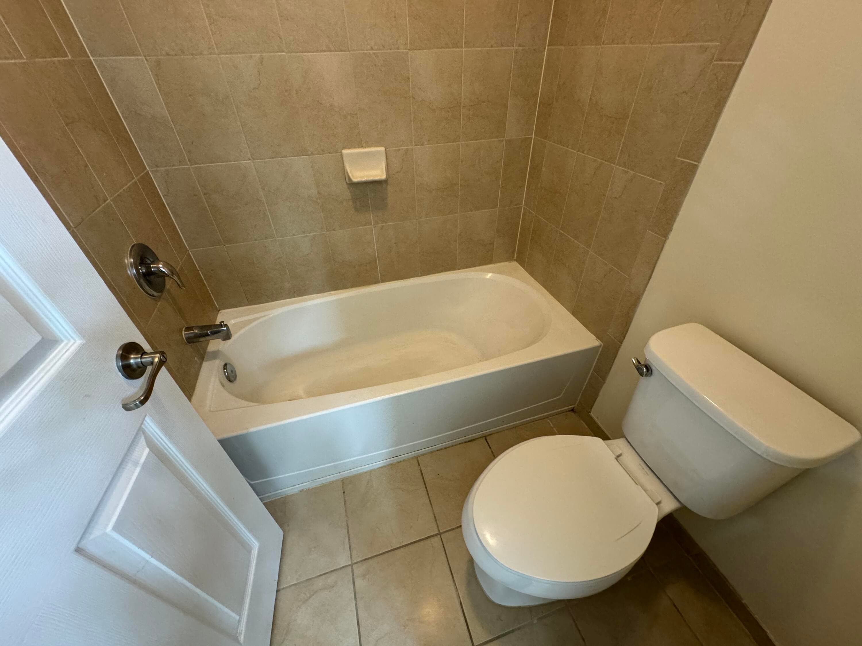 22411 SW 88th Place 14-26, Cutler Bay, FL 33190 23