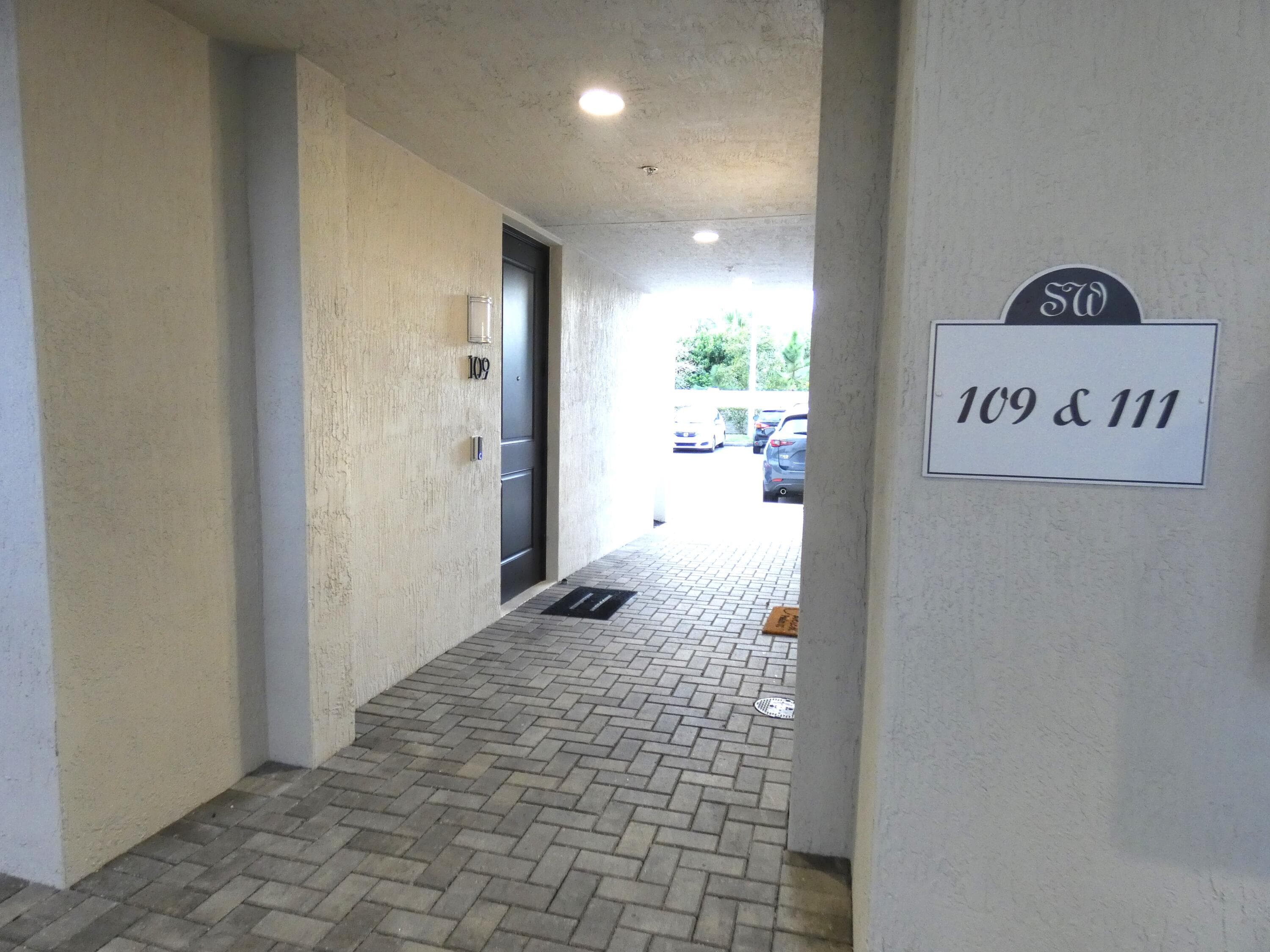 8878 Lake Worth Road 111, Lake Worth, FL 33467 12
