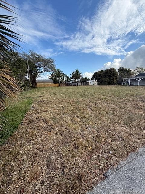 4583 Diekhans Road, West Palm Beach, FL 33417 4