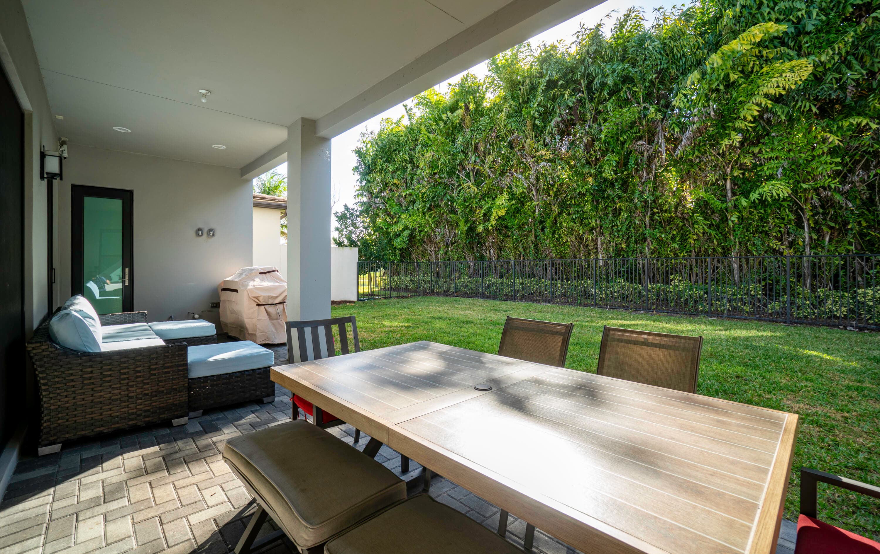 17081 Five Waters Avenue, Boca Raton, FL 33496 16
