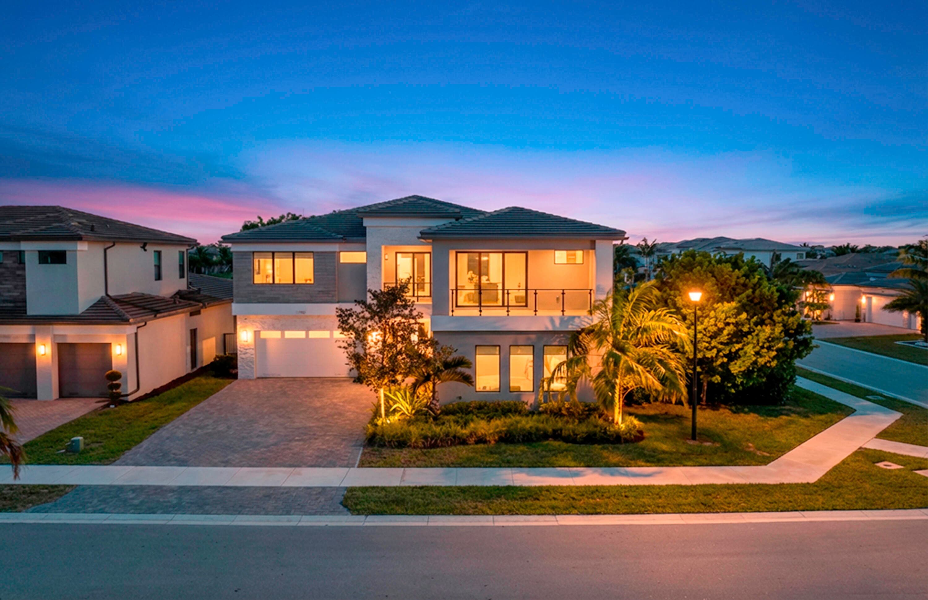 17081 Five Waters Avenue, Boca Raton, FL 33496 3