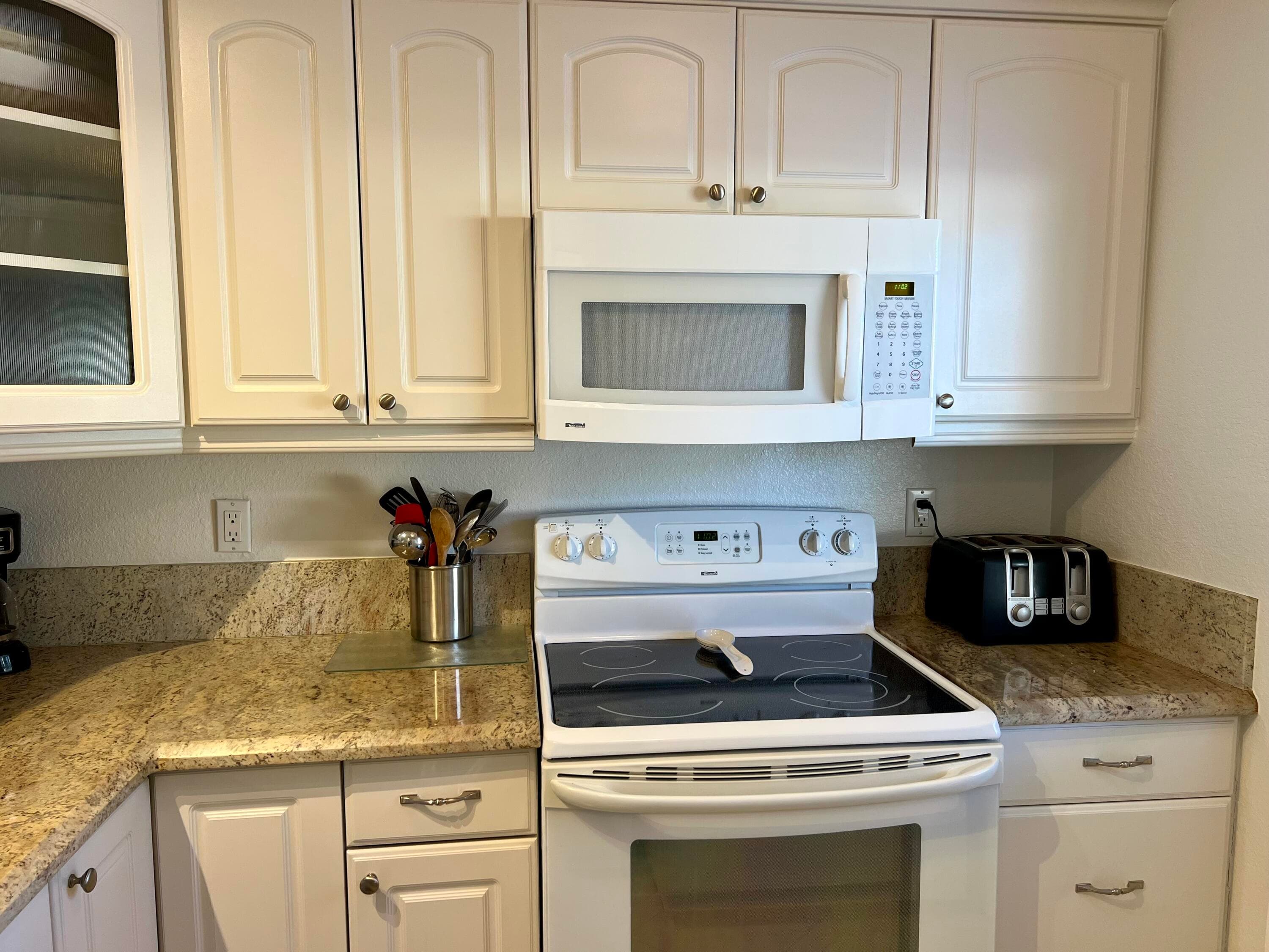 5151 W Oakland Park Boulevard 110, Lauderdale Lakes, FL 33313 9