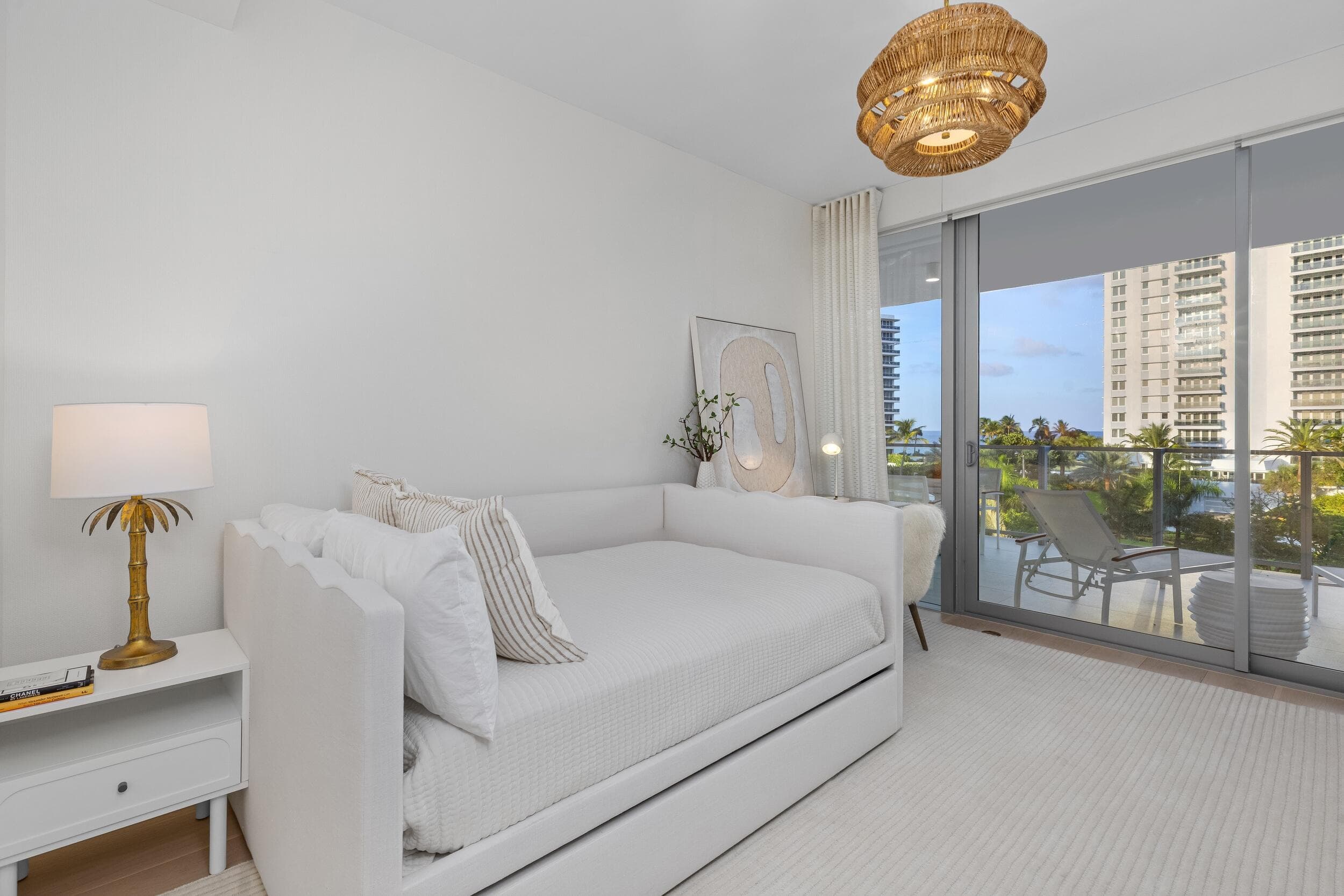 725 S Ocean Boulevard 402, Boca Raton, FL 33432 25