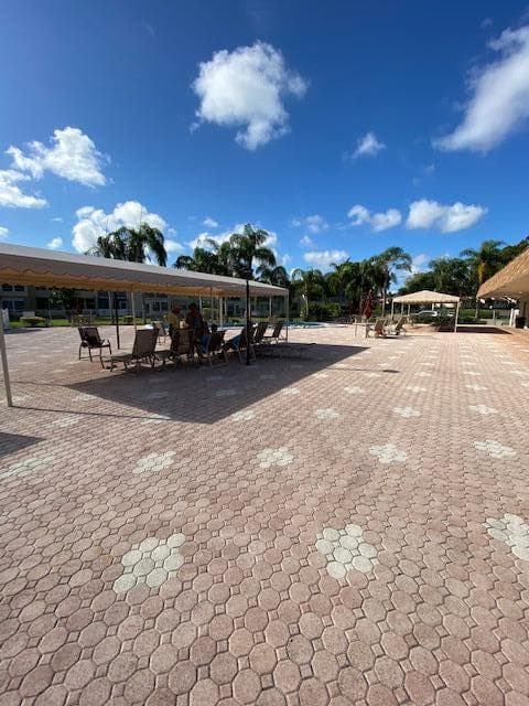 5 Abbey Lane 104, Delray Beach, FL 33446 17