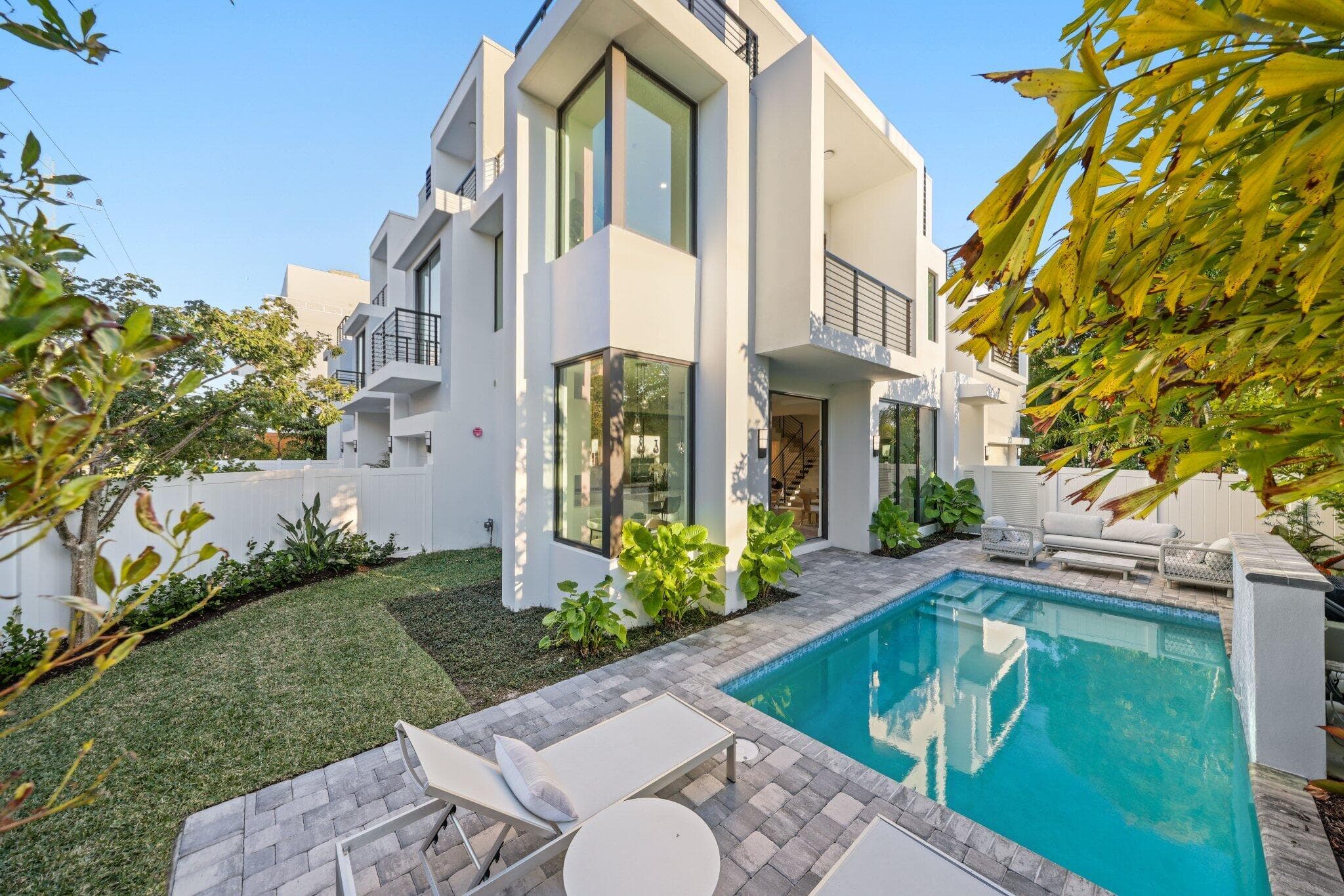 201 SE 4th Avenue, Delray Beach, FL 33483 4