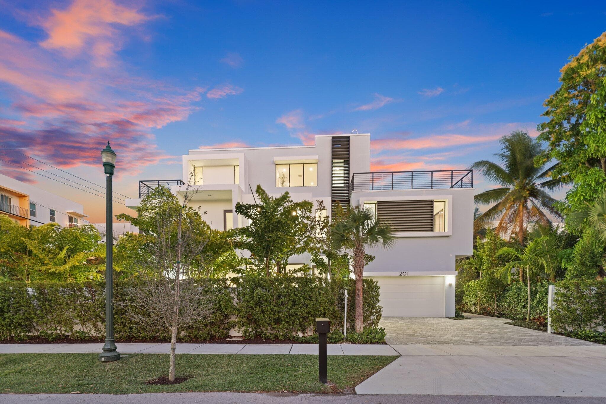 201 SE 4th Avenue, Delray Beach, FL 33483 97
