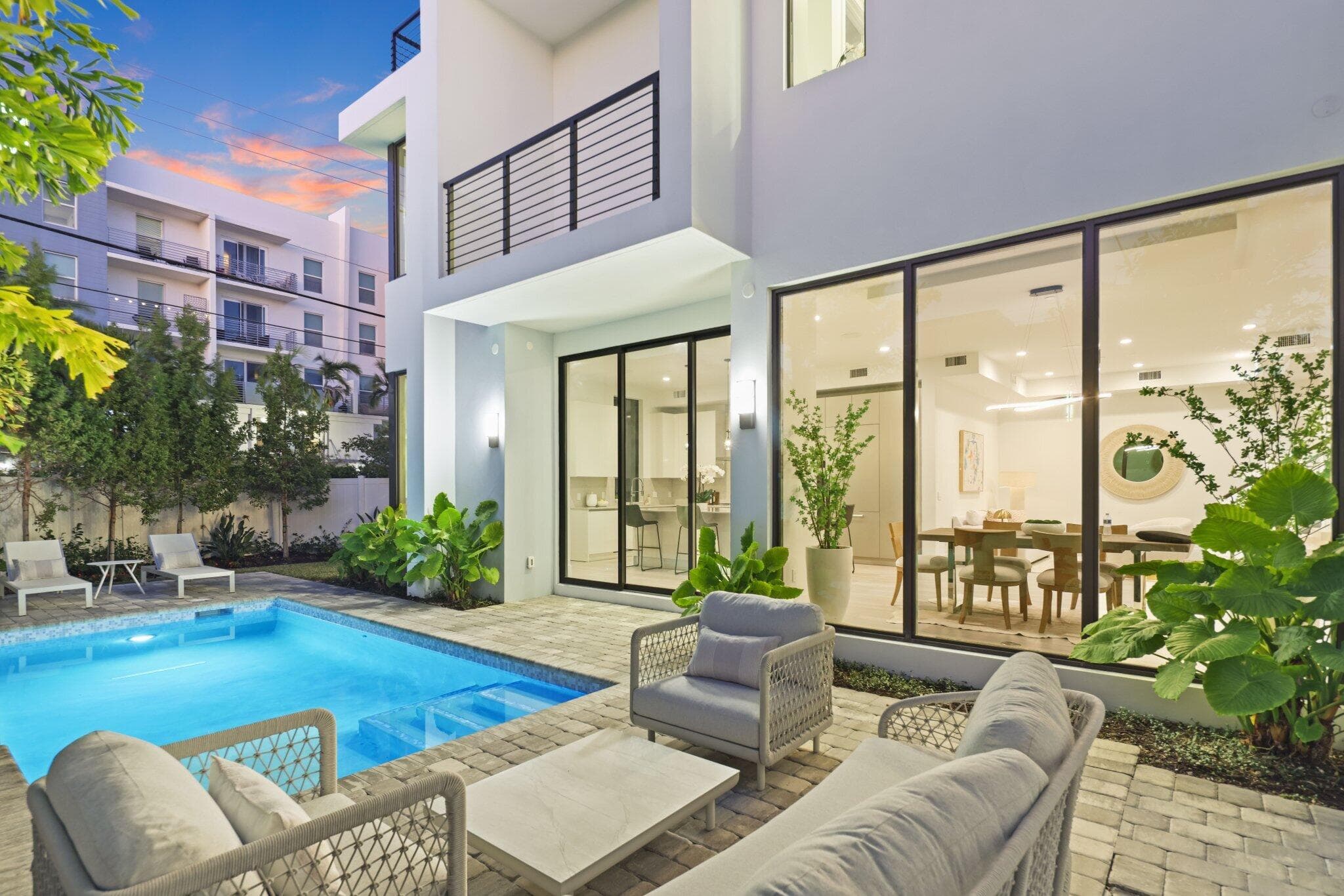 201 SE 4th Avenue, Delray Beach, FL 33483 3