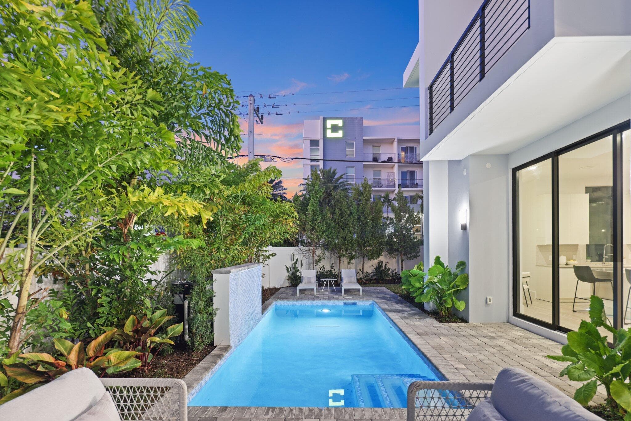 201 SE 4th Avenue, Delray Beach, FL 33483 82