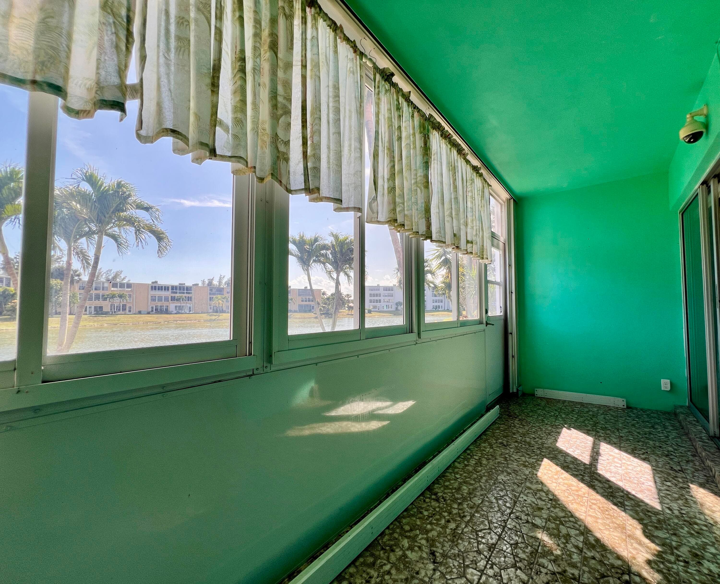 110 Wellington B, West Palm Beach, FL 33417 11