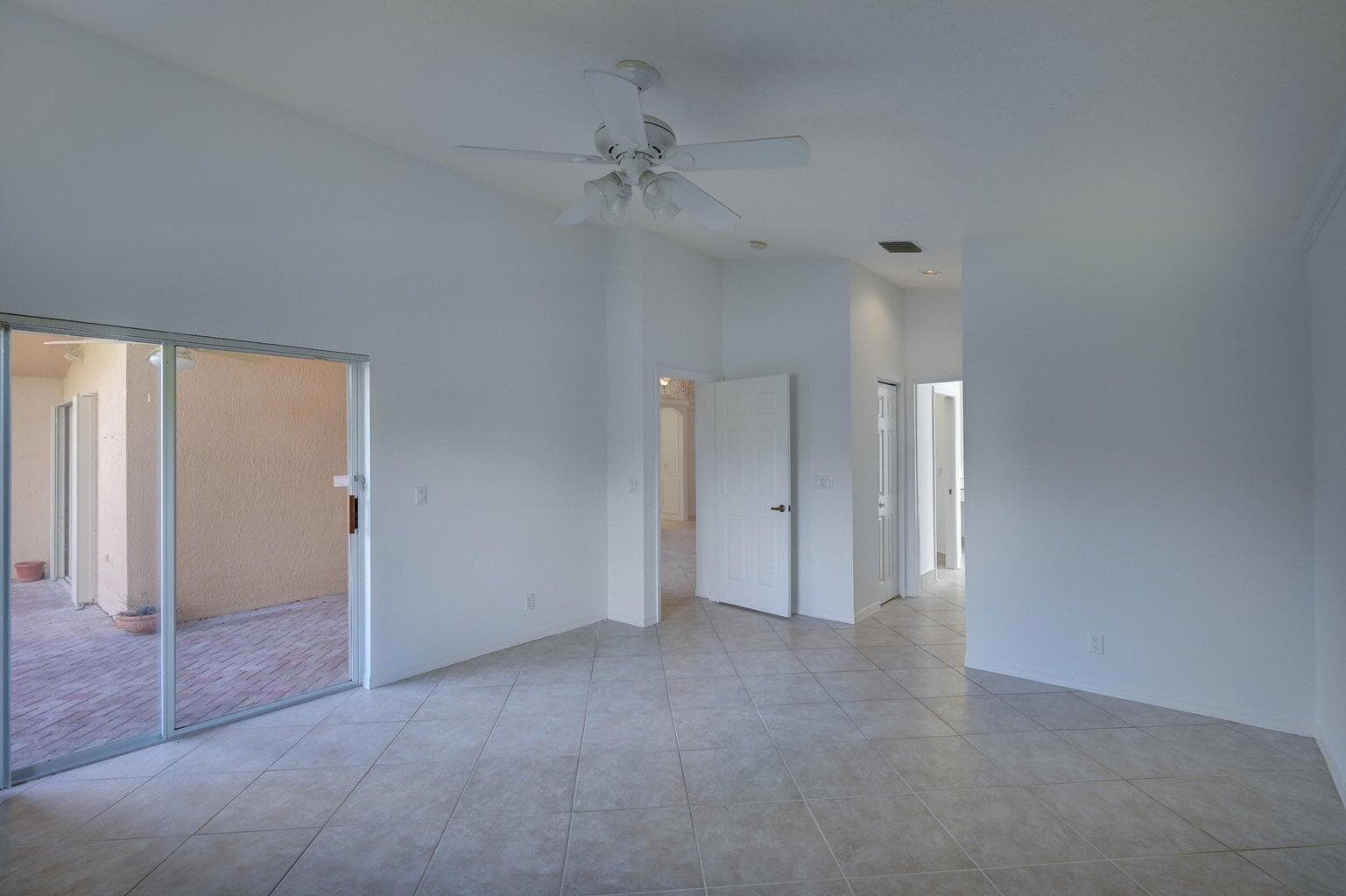 6523 Via Trento, Delray Beach, FL 33446 15