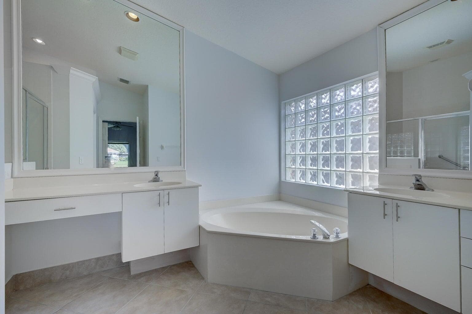 6523 Via Trento, Delray Beach, FL 33446 17
