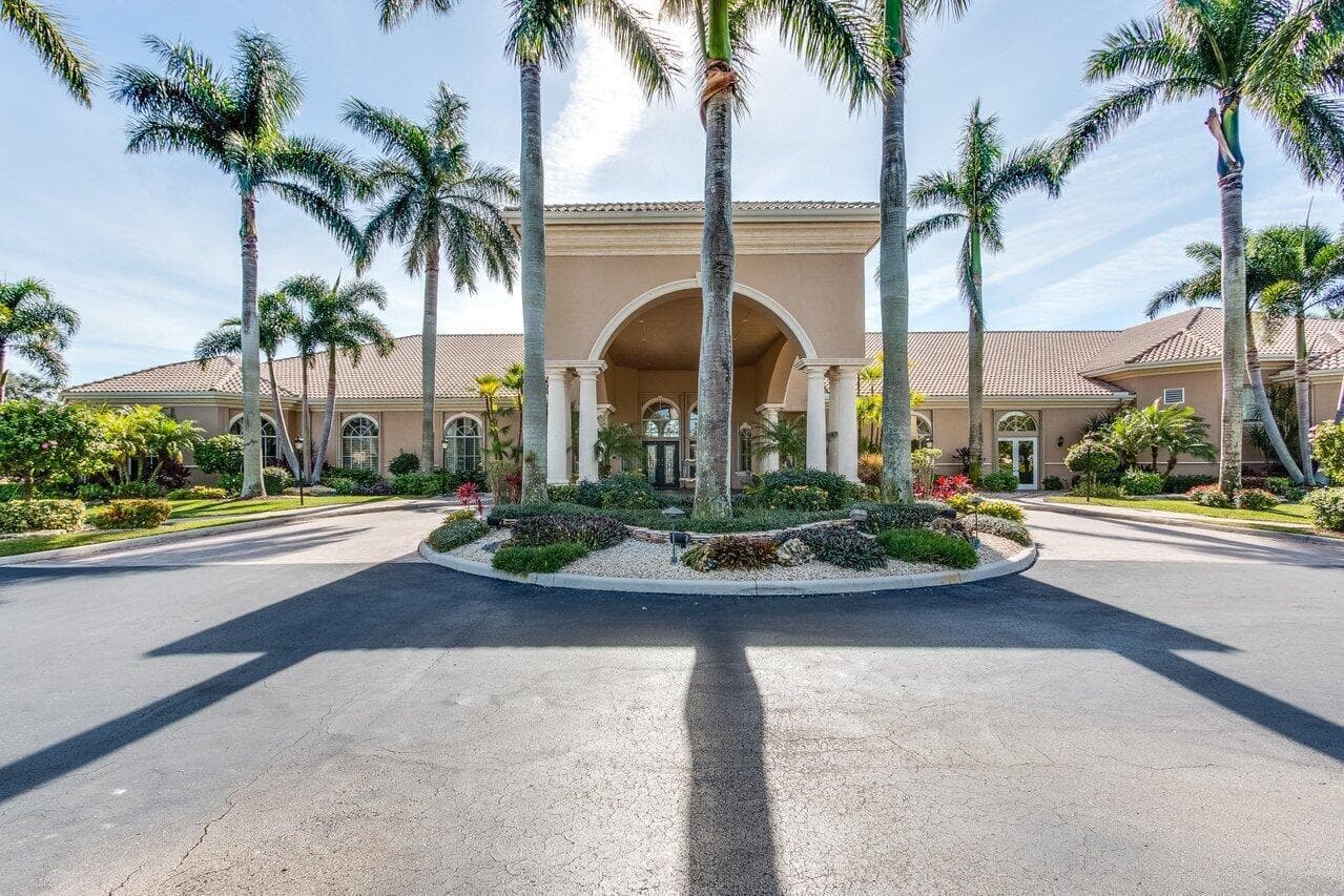 6523 Via Trento, Delray Beach, FL 33446 33