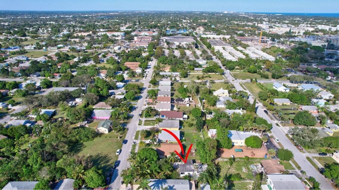 237 SW 3rd Avenue, Delray Beach, FL 33444 31