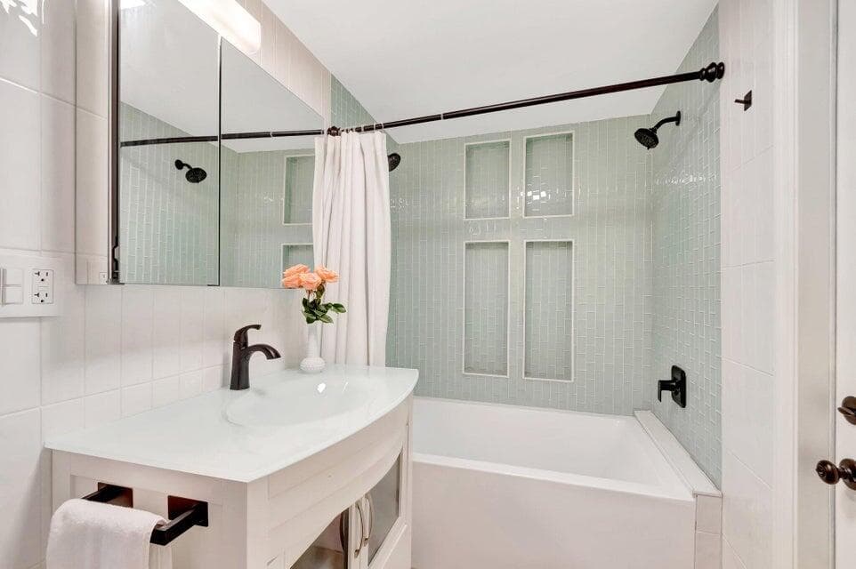 237 SW 3rd Avenue, Delray Beach, FL 33444 22