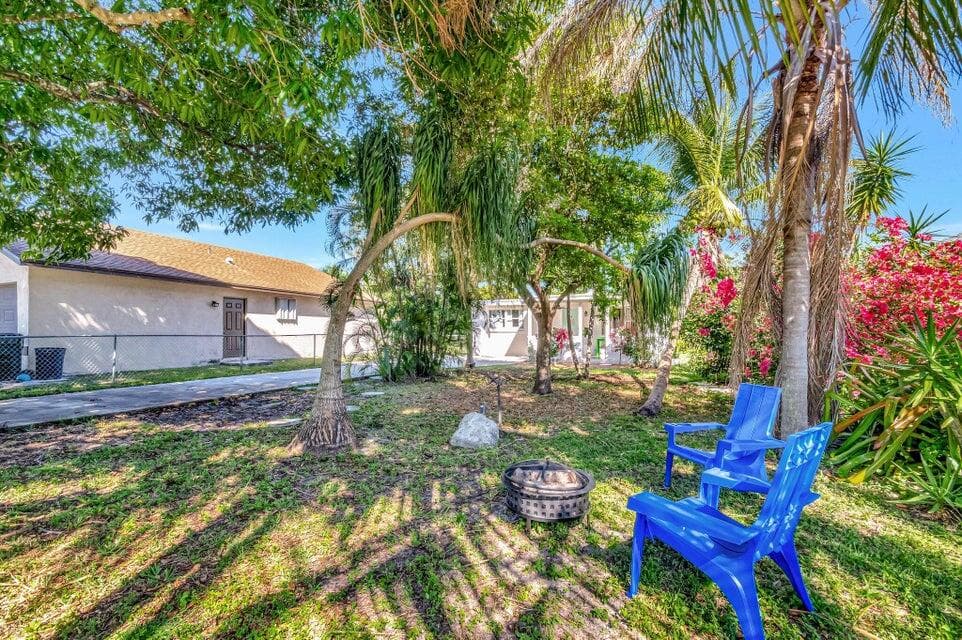 237 SW 3rd Avenue, Delray Beach, FL 33444 27