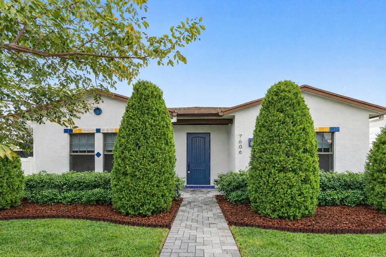7606 S Olive Avenue, West Palm Beach, FL 33405 4