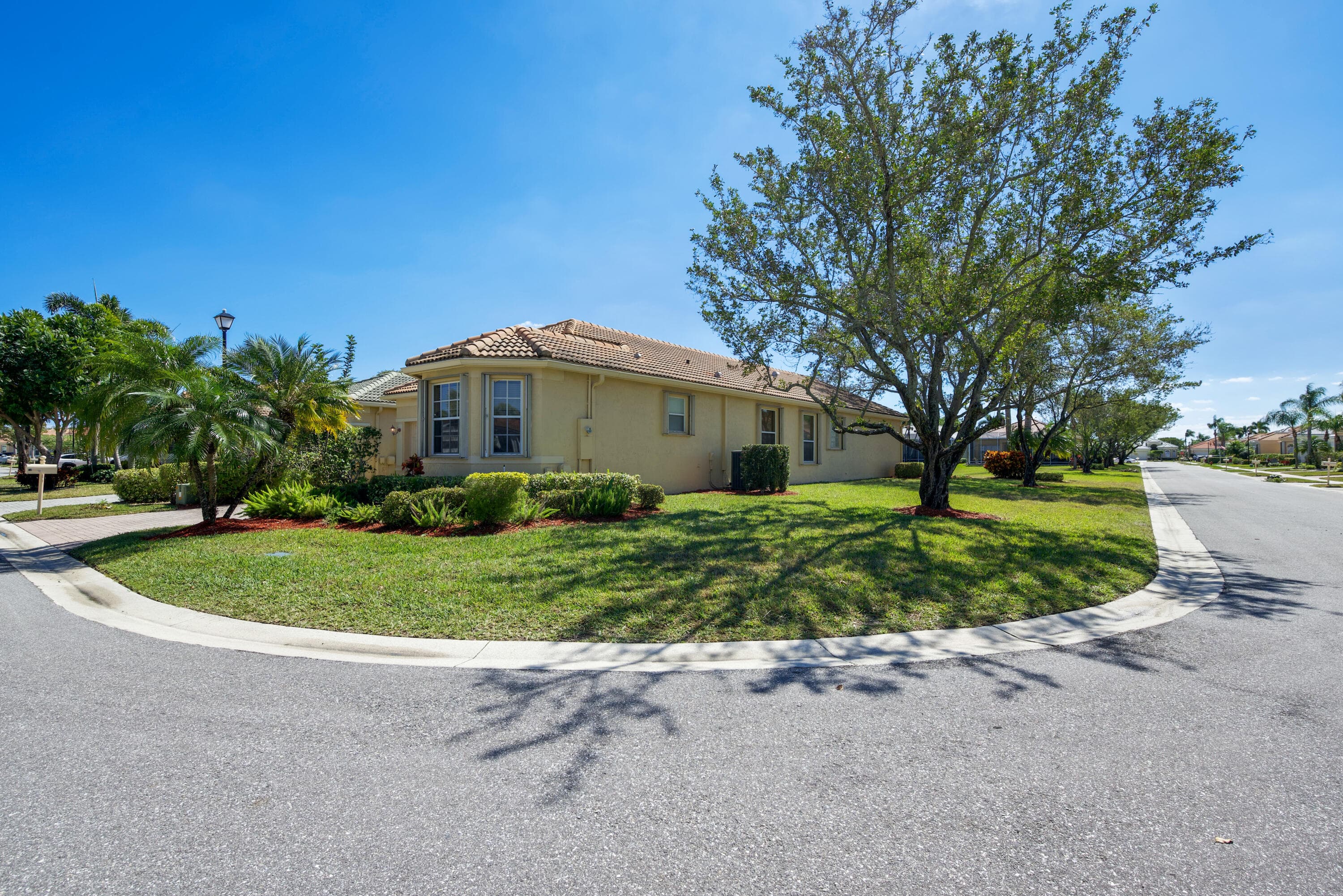 7086 Del Corso Lane, Delray Beach, FL 33446 6