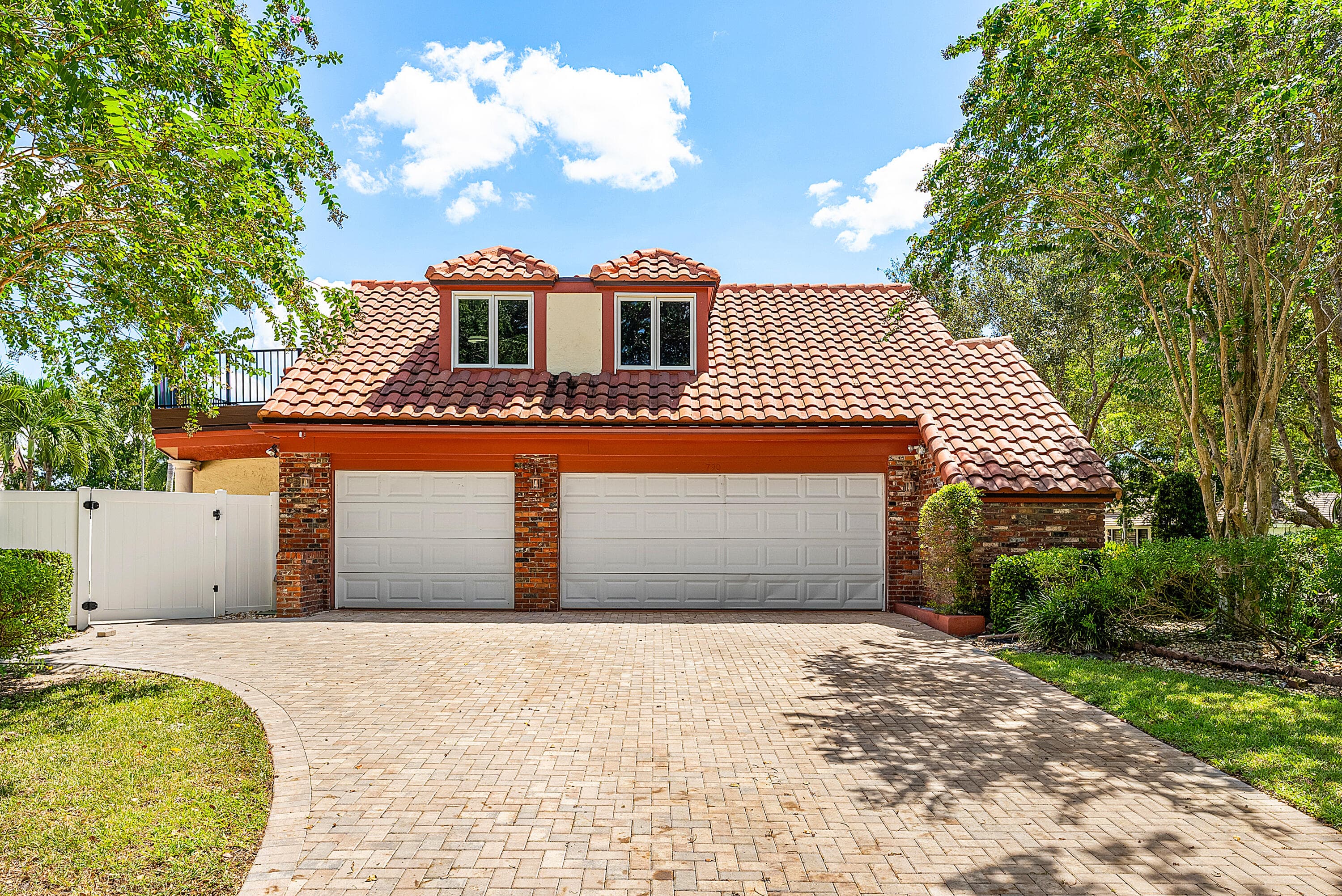 3790 Kings Way, Boca Raton, FL 33434 8