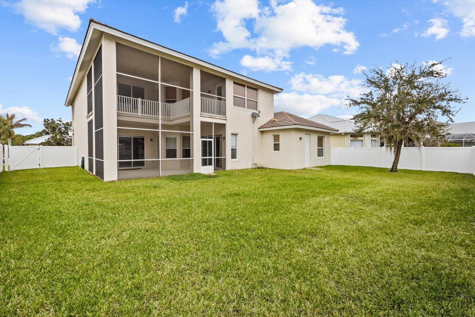 206 NW Magnolia Lakes Boulevard, Port St. Lucie, FL 34986 3