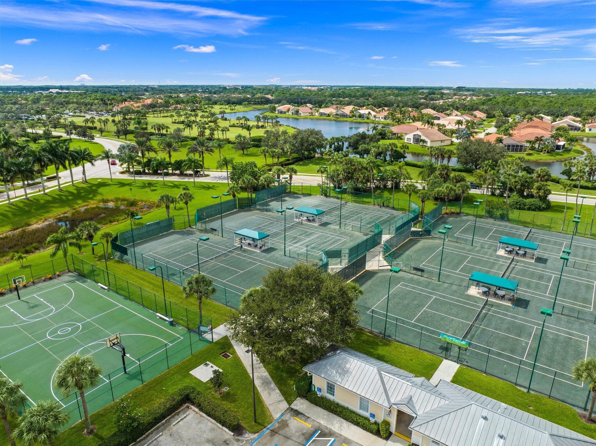 206 NW Magnolia Lakes Boulevard, Port St. Lucie, FL 34986 40